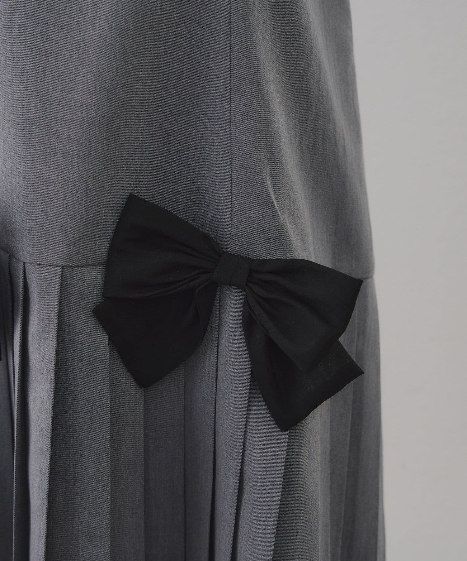 Remind me and forever(リマインドミーアンドフォーエバー) 【2026SS】プリーツキャミワンピース