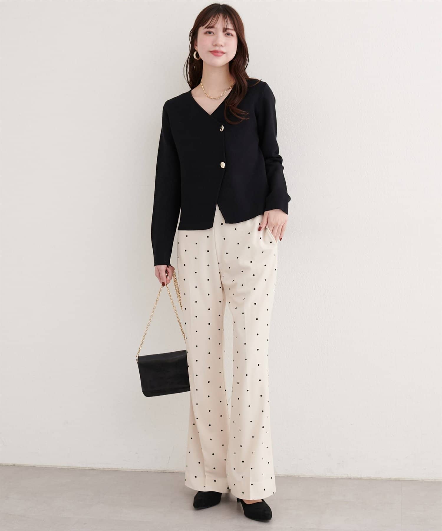 natural couture(ナチュラルクチュール) カットジョーゼットストレッチフレアヘムパンツ