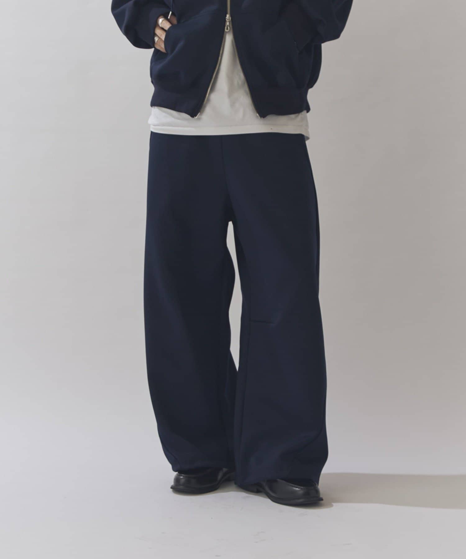 Lui's(ルイス) Relax カーブパンツ