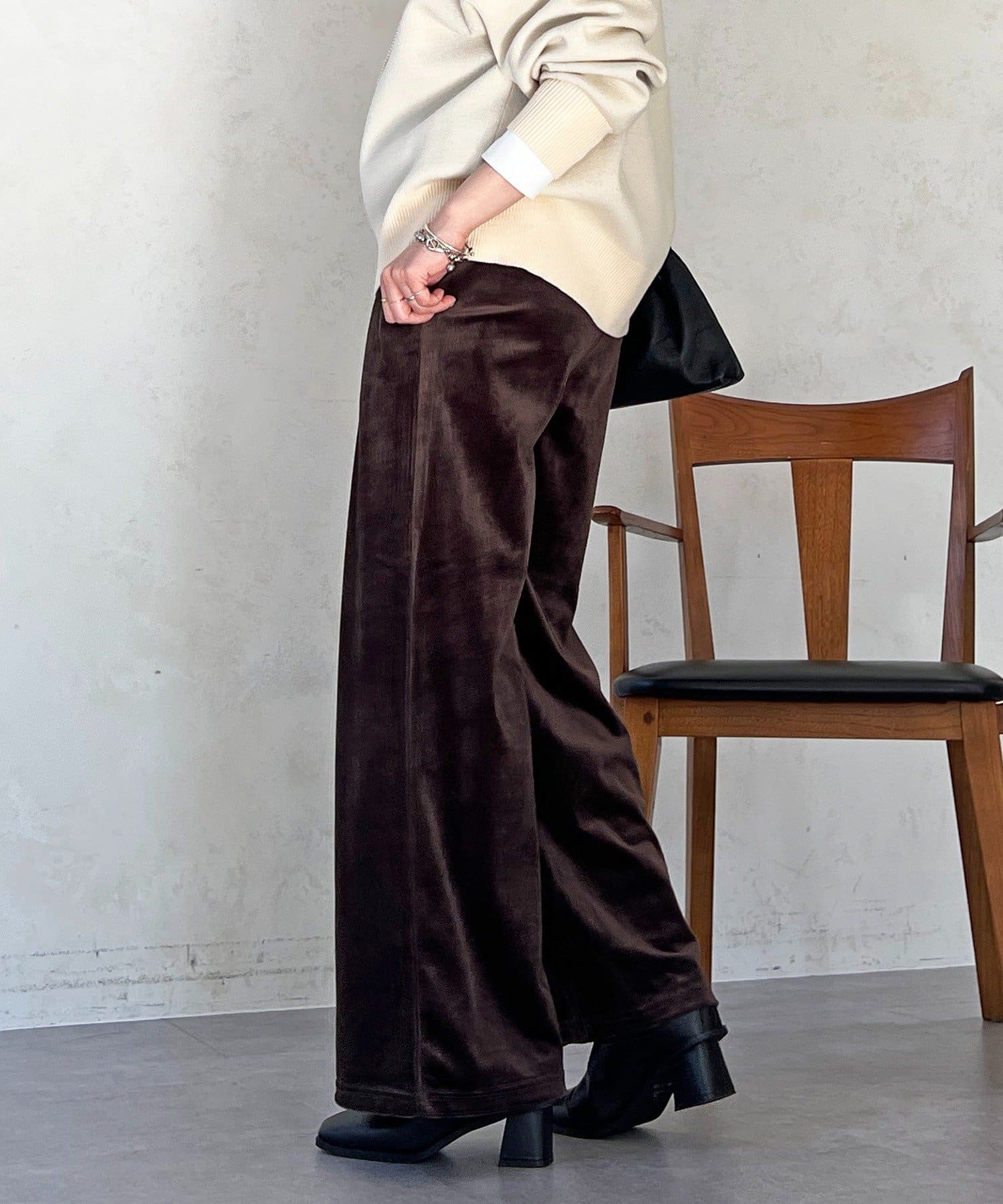 Croisiere(クロジエール) ベロアコールワイドパンツ