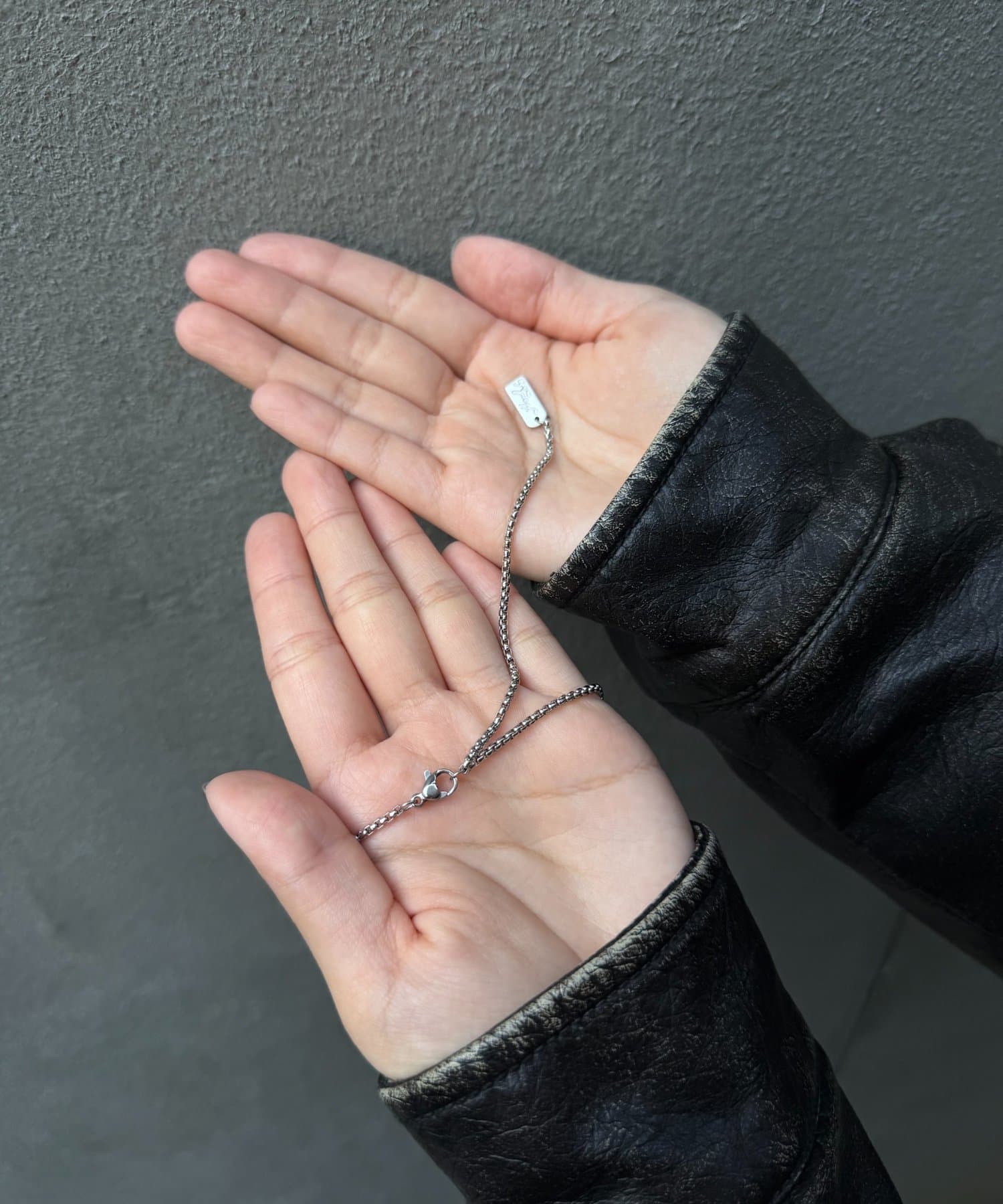 WHO’S WHO gallery(フーズフーギャラリー) CROSS×HEART MOTIF NECKLACE