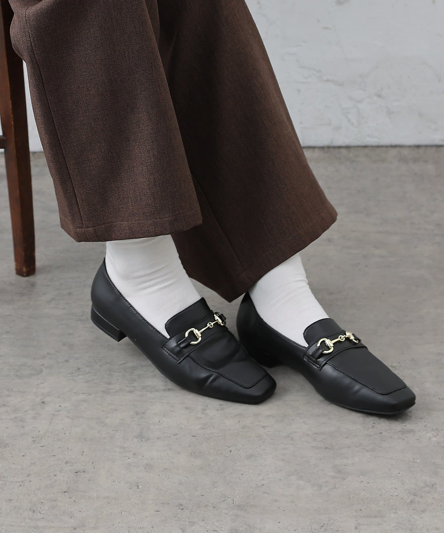 COLONY 2139(コロニー トゥーワンスリーナイン) 【抗菌・防臭】ビットフェイクレザーローファー