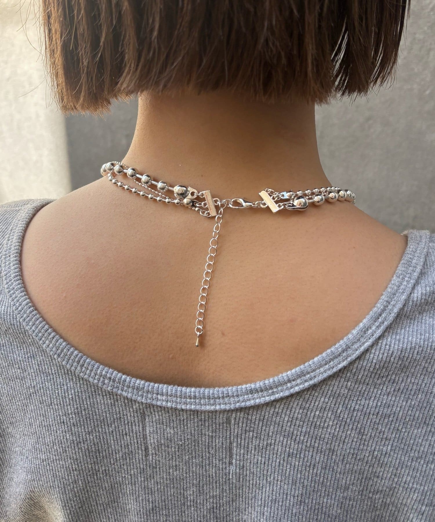 WHO’S WHO gallery(フーズフーギャラリー) 3連ボールネックレス