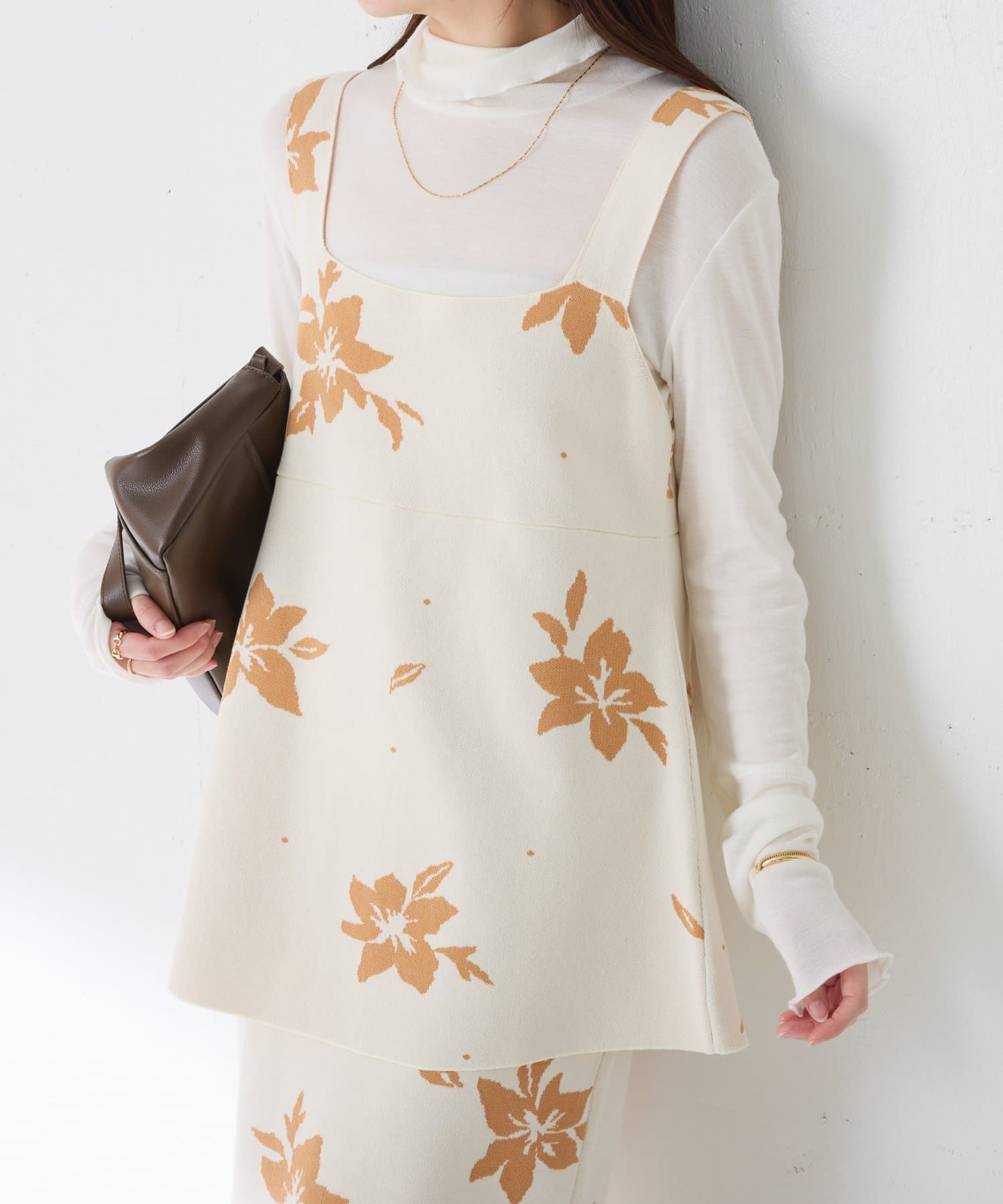 COLLAGE GALLARDAGALANTE(コラージュ ガリャルダガランテ) 【前後２通りで着れる】フラワージャガードニットキャミ/セットアップ