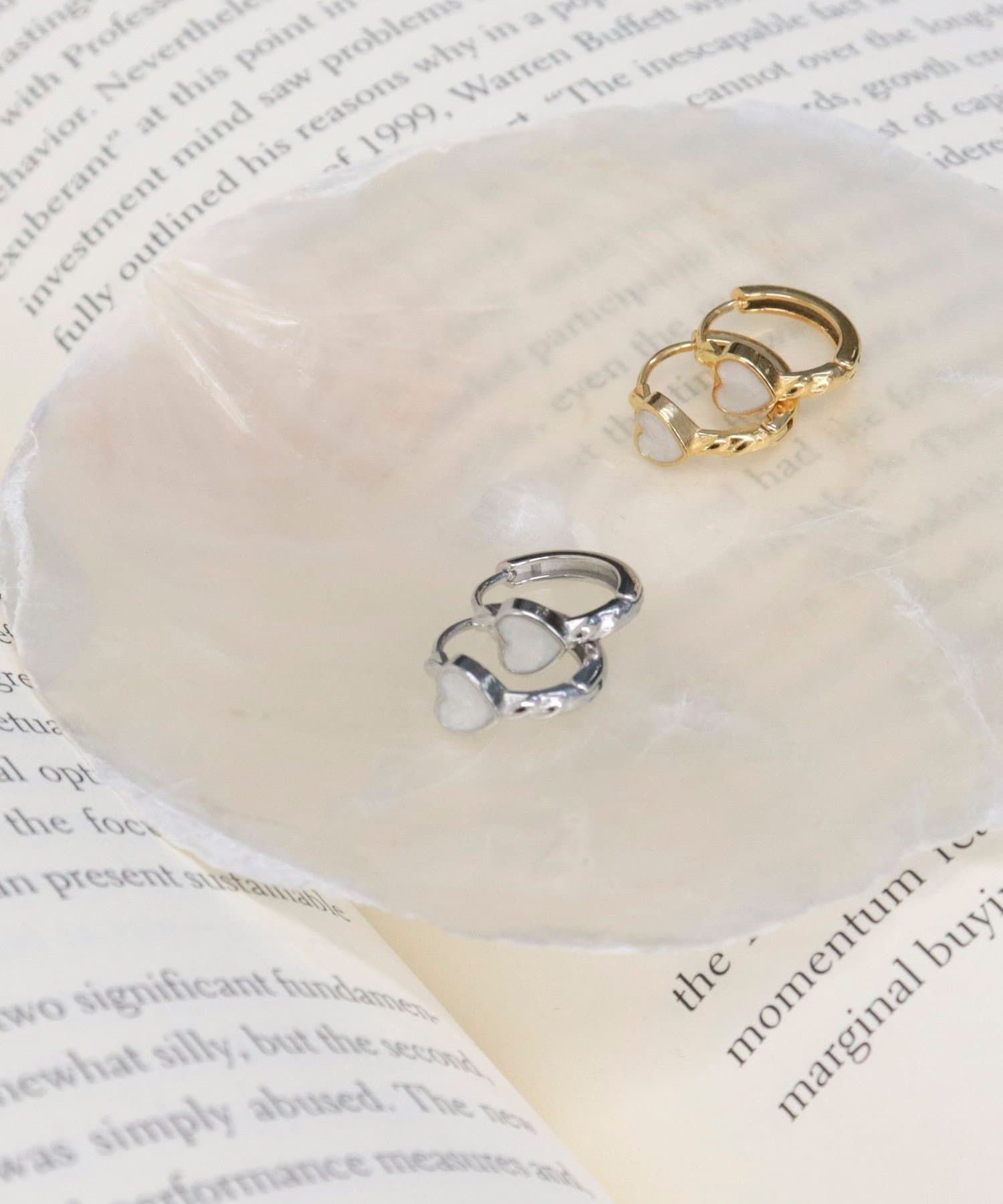 FREDY & GLOSTER(フレディ アンド グロスター) ステンレスハートリングピアス