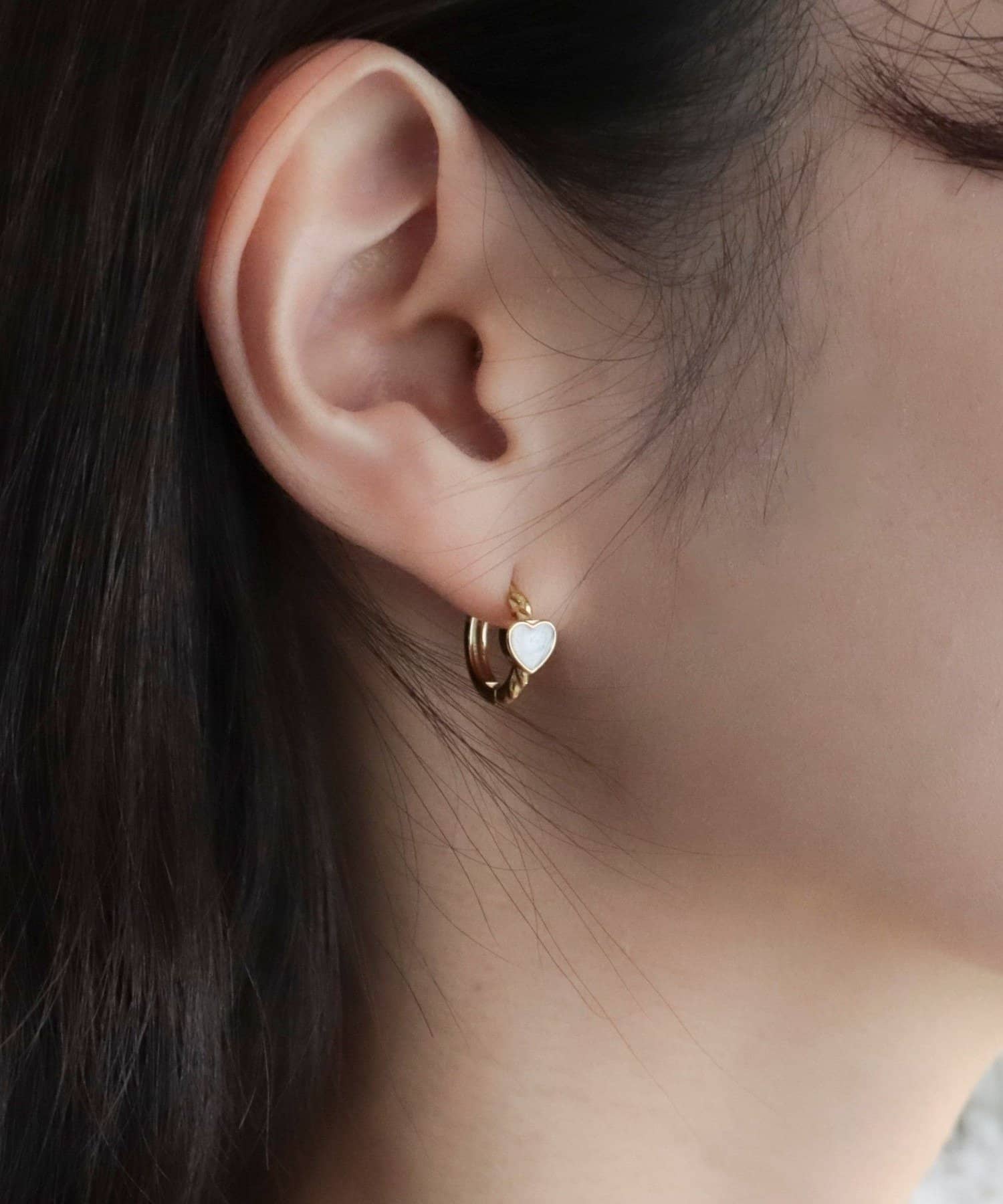 FREDY & GLOSTER(フレディ アンド グロスター) ステンレスハートリングピアス