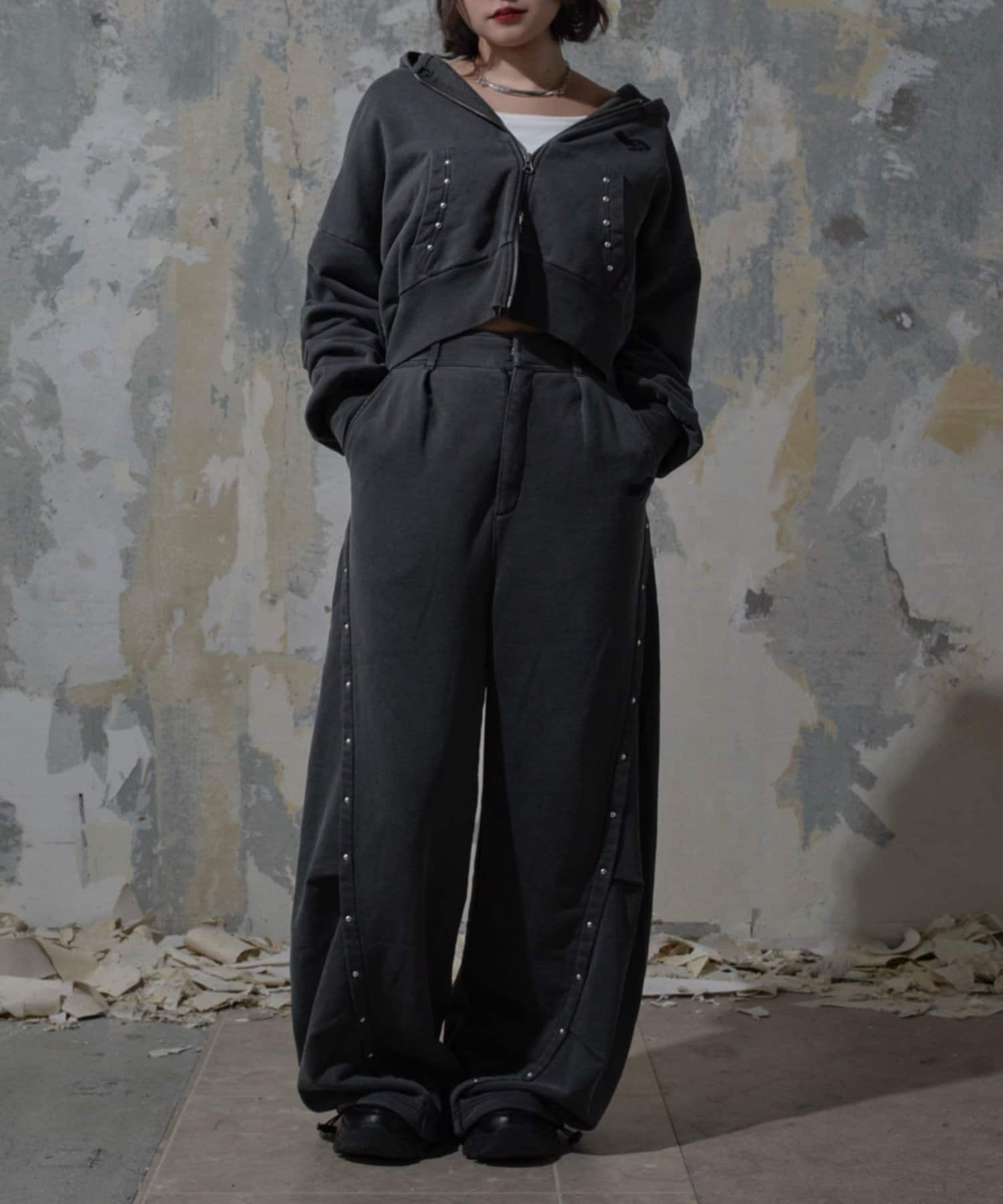 Remind me and forever(リマインドミーアンドフォーエバー) 【Mavie..7】【3サイズ展開】スタッズ付カーブスウェットパンツ