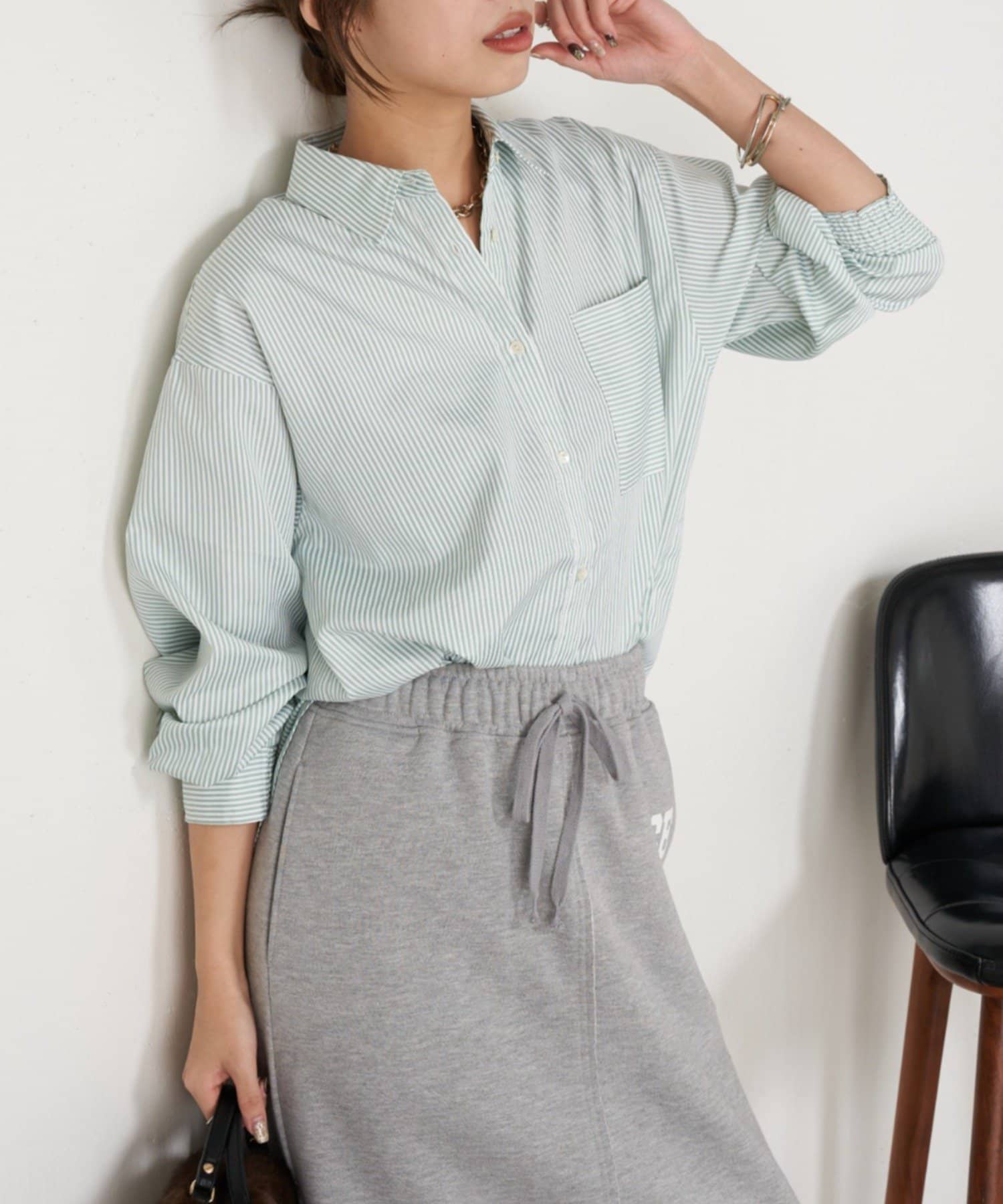 Jena　espace merveilleux(ジェナ　エスパスメルヴェイユ) 【さらっと羽織り】ストライプリラックスシャツ