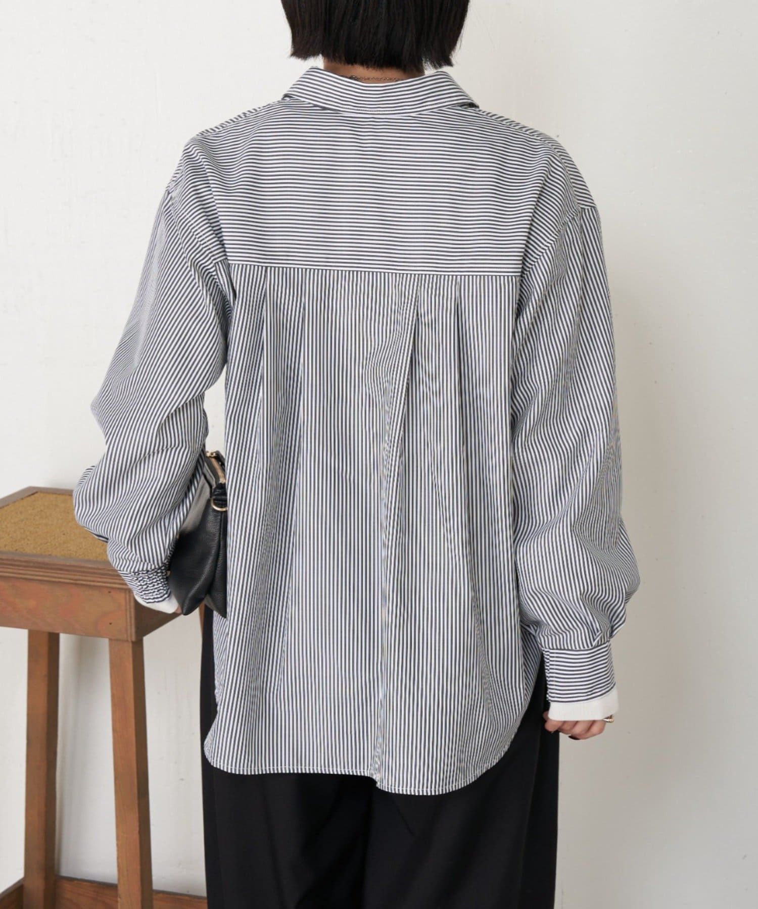 Jena　espace merveilleux(ジェナ　エスパスメルヴェイユ) 【さらっと羽織り】ストライプリラックスシャツ