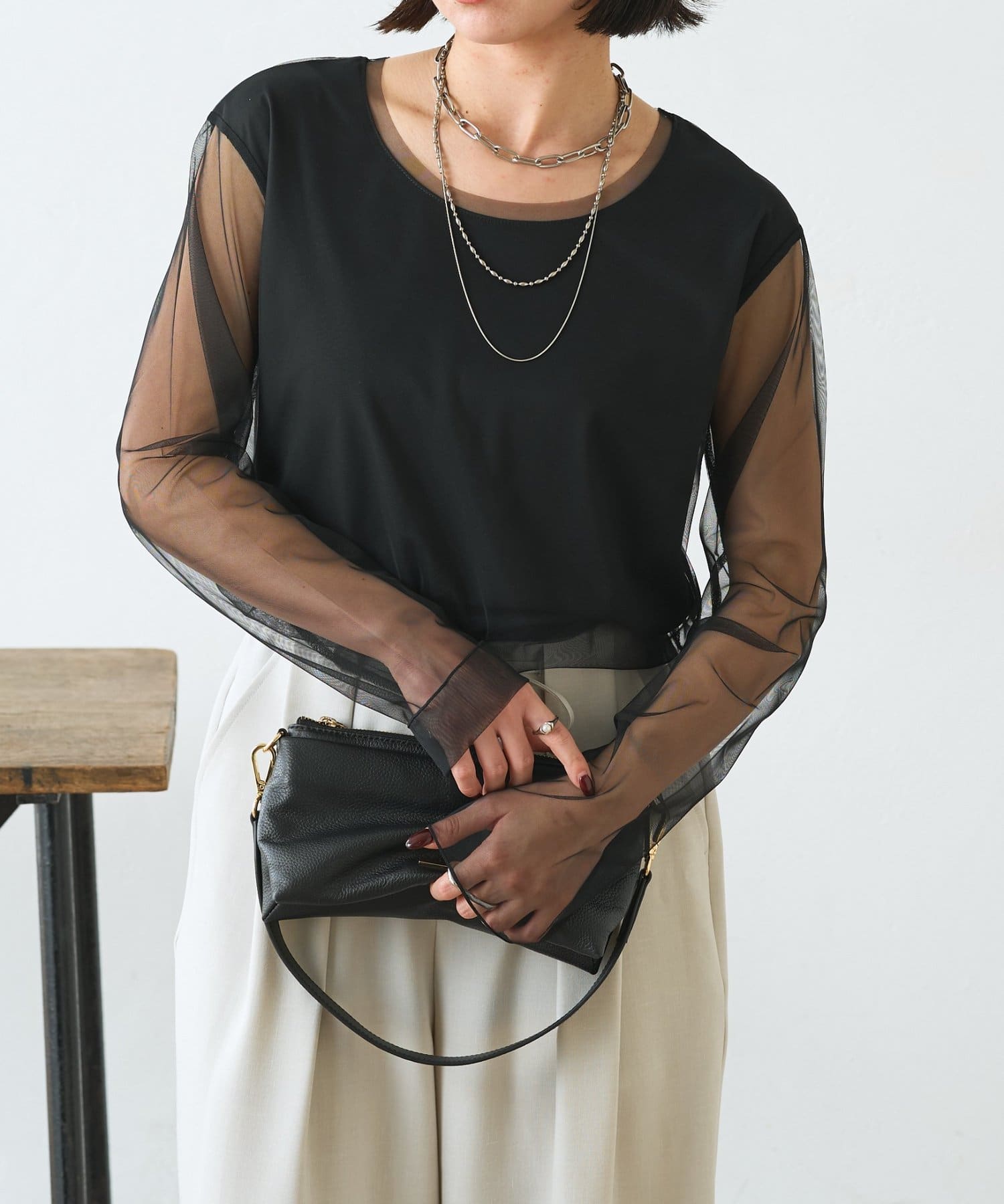 Jena　espace merveilleux(ジェナ　エスパスメルヴェイユ) チュールインナーカットソー