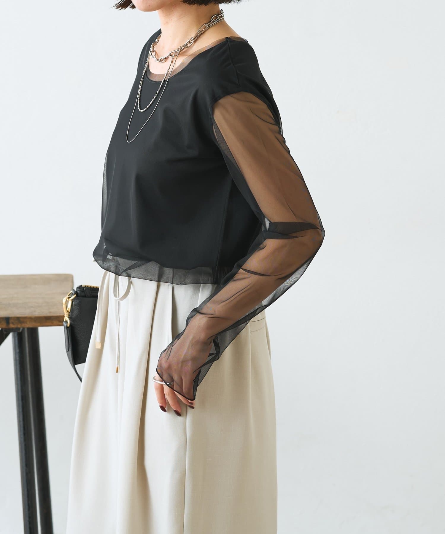 Jena　espace merveilleux(ジェナ　エスパスメルヴェイユ) チュールインナーカットソー