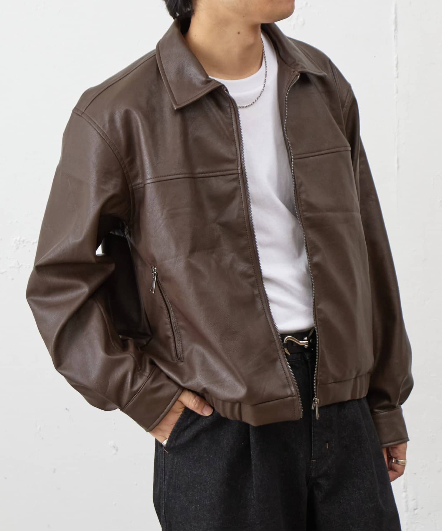 COLONY 2139(コロニー トゥーワンスリーナイン) フェイクレザージップブルゾン