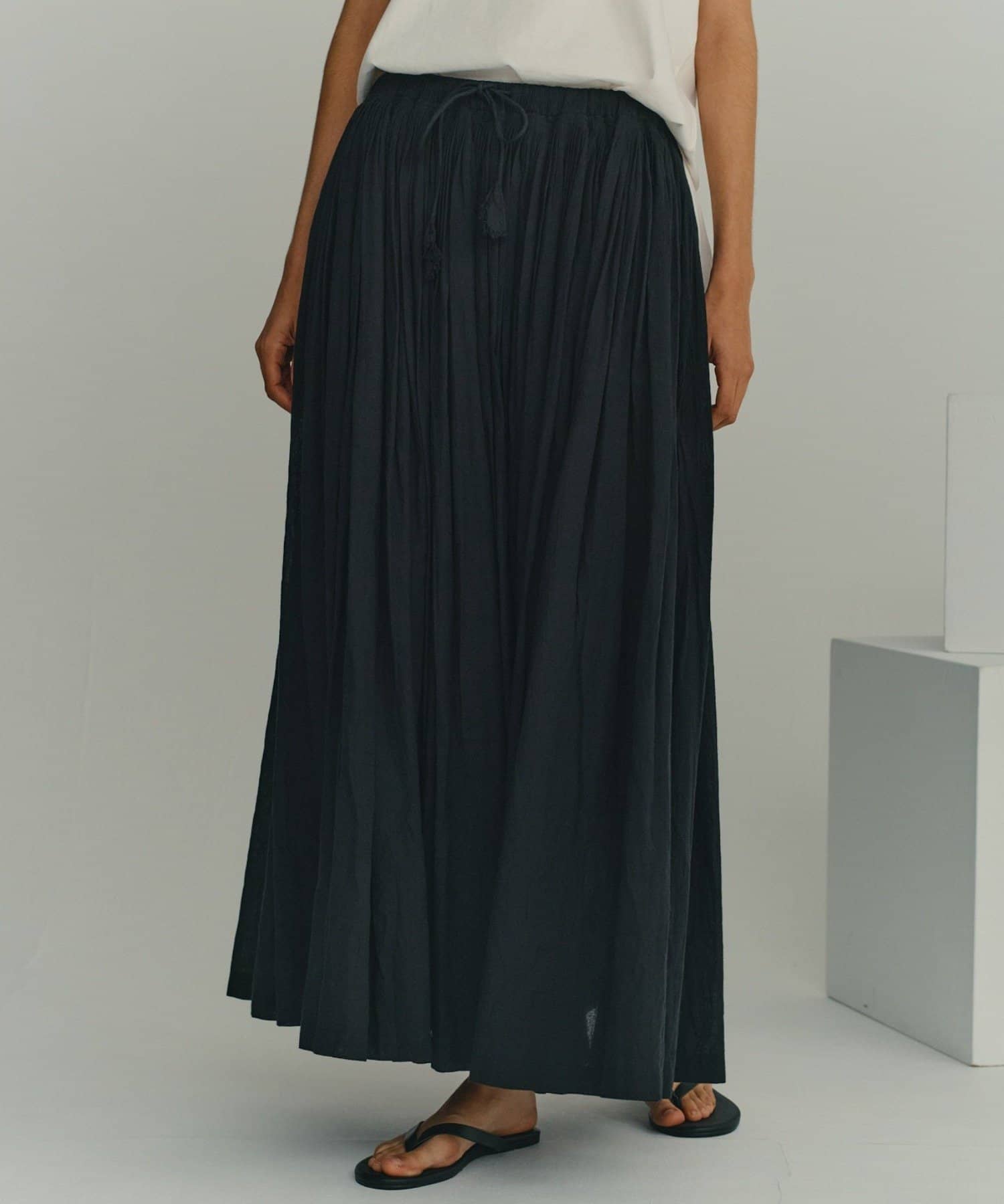 GALLARDAGALANTE(ガリャルダガランテ) 【1/1(木)12:00~予約開始】【Dhritië】ギャザースカート