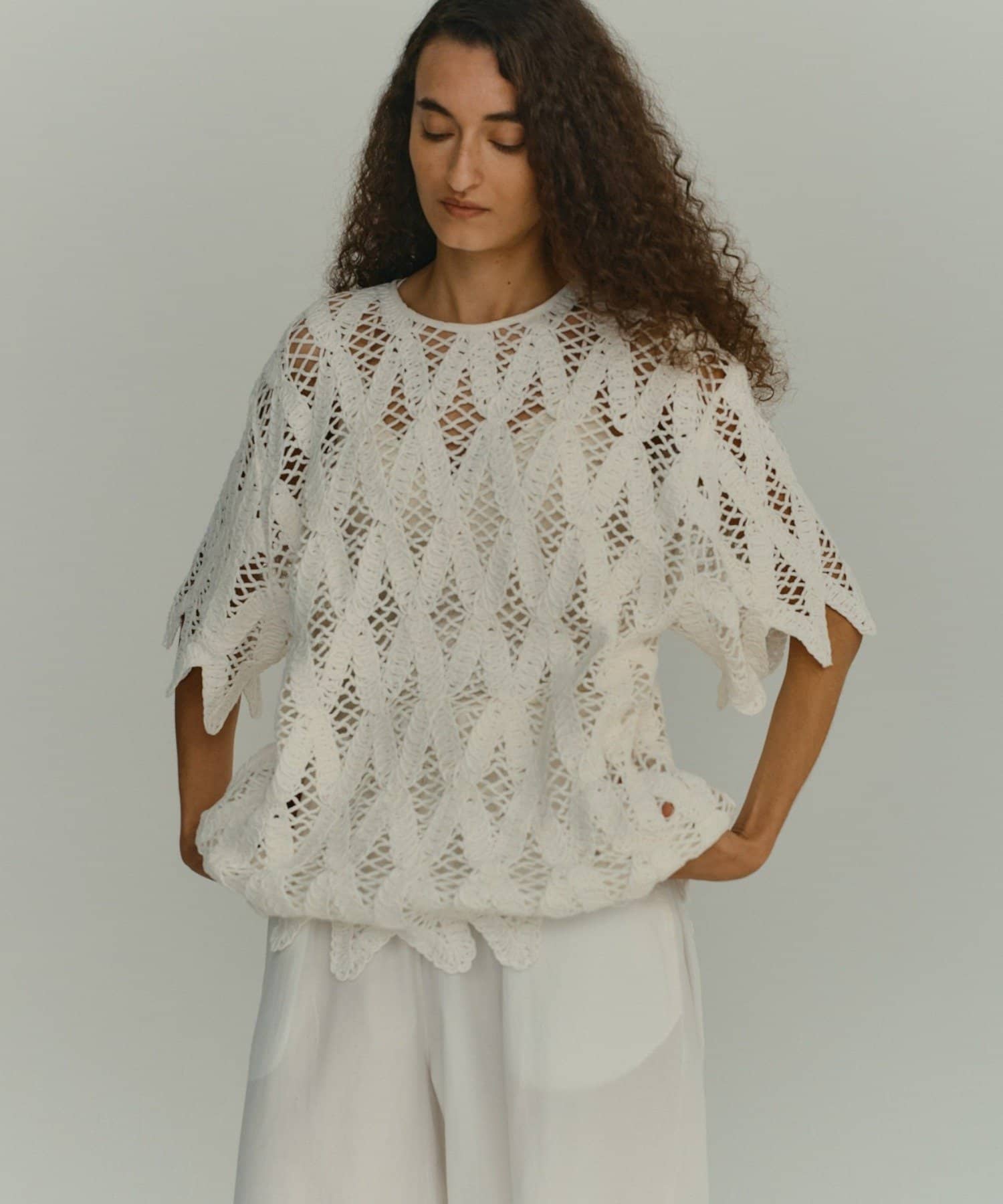 GALLARDAGALANTE(ガリャルダガランテ) 【1/1(木)12:00～予約開始】【Dhritië】レースプルオーバー