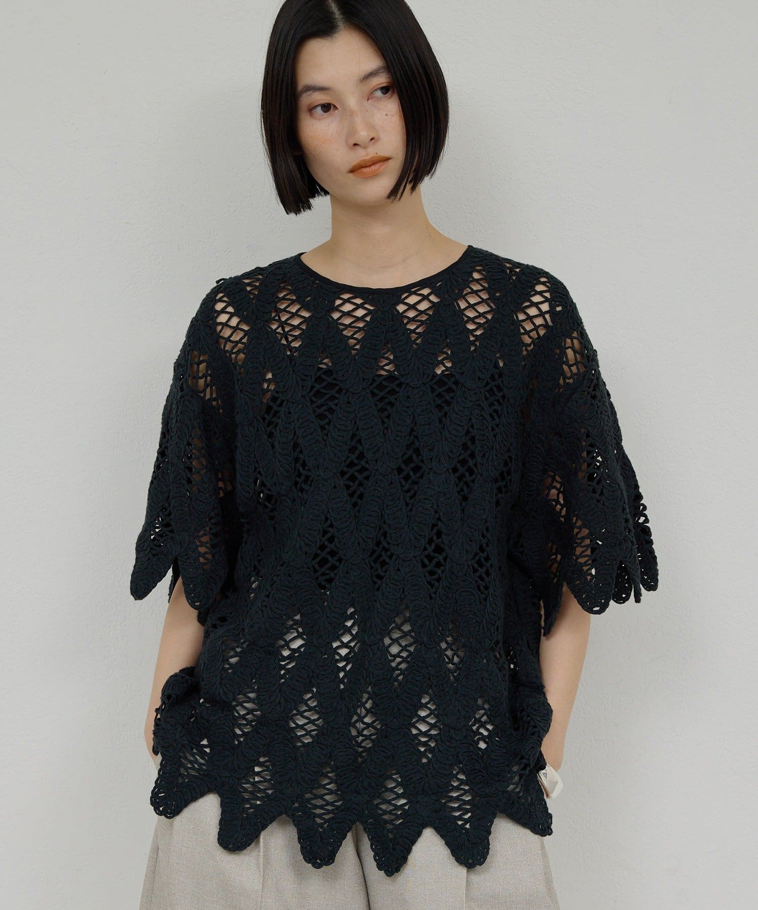 GALLARDAGALANTE(ガリャルダガランテ) 【1/1(木)12:00～予約開始】【Dhritië】レースプルオーバー