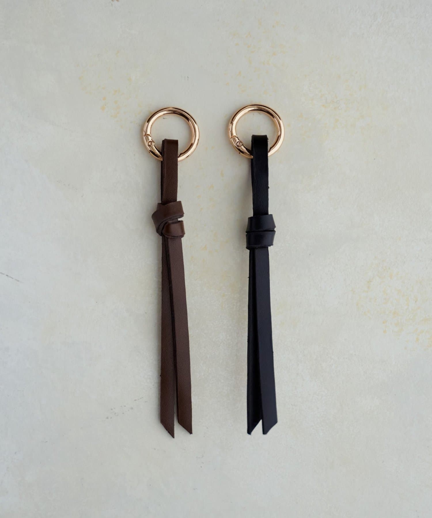 DISCOAT(ディスコート) 【Noka】金具使いフラップショルダー