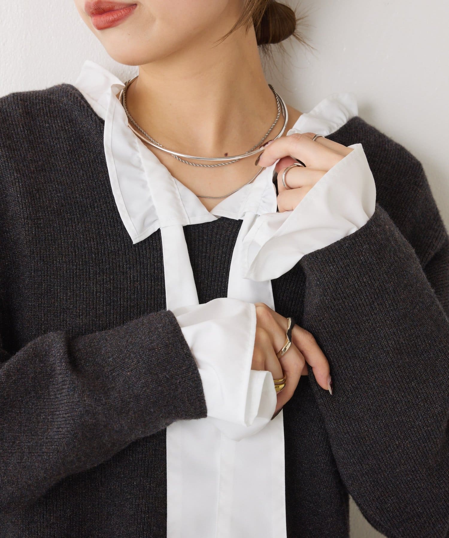 Jena　espace merveilleux(ジェナ　エスパスメルヴェイユ) 袖フリルリボンタイブラウス