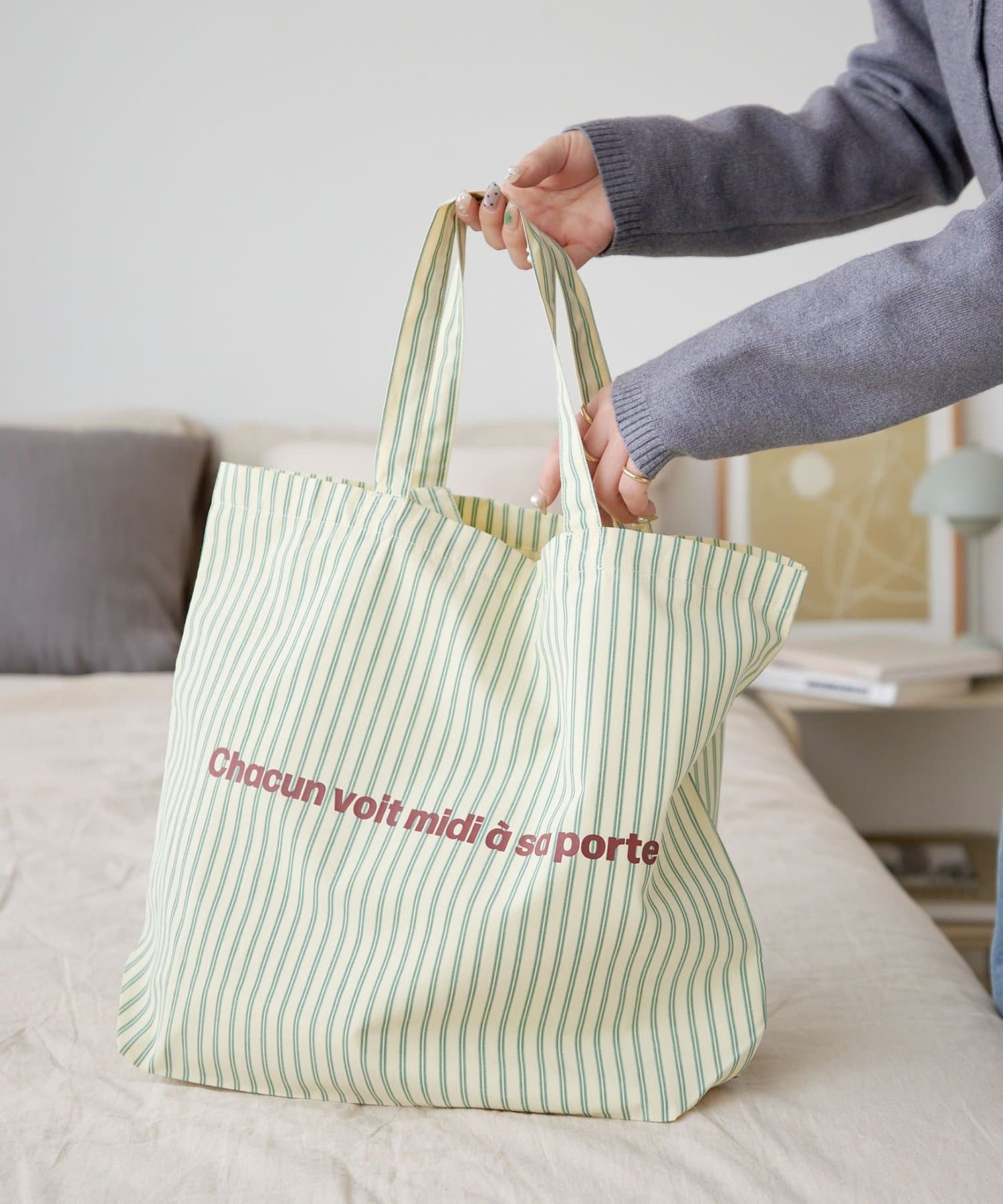 DISCOAT(ディスコート) ストライプロゴトートバッグ