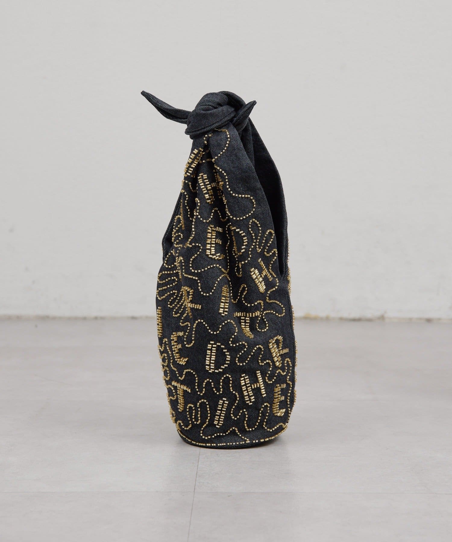 GALLARDAGALANTE(ガリャルダガランテ) 【1/1(木)12:00～予約開始】【Dhritië】ビーズ刺繍バッグ