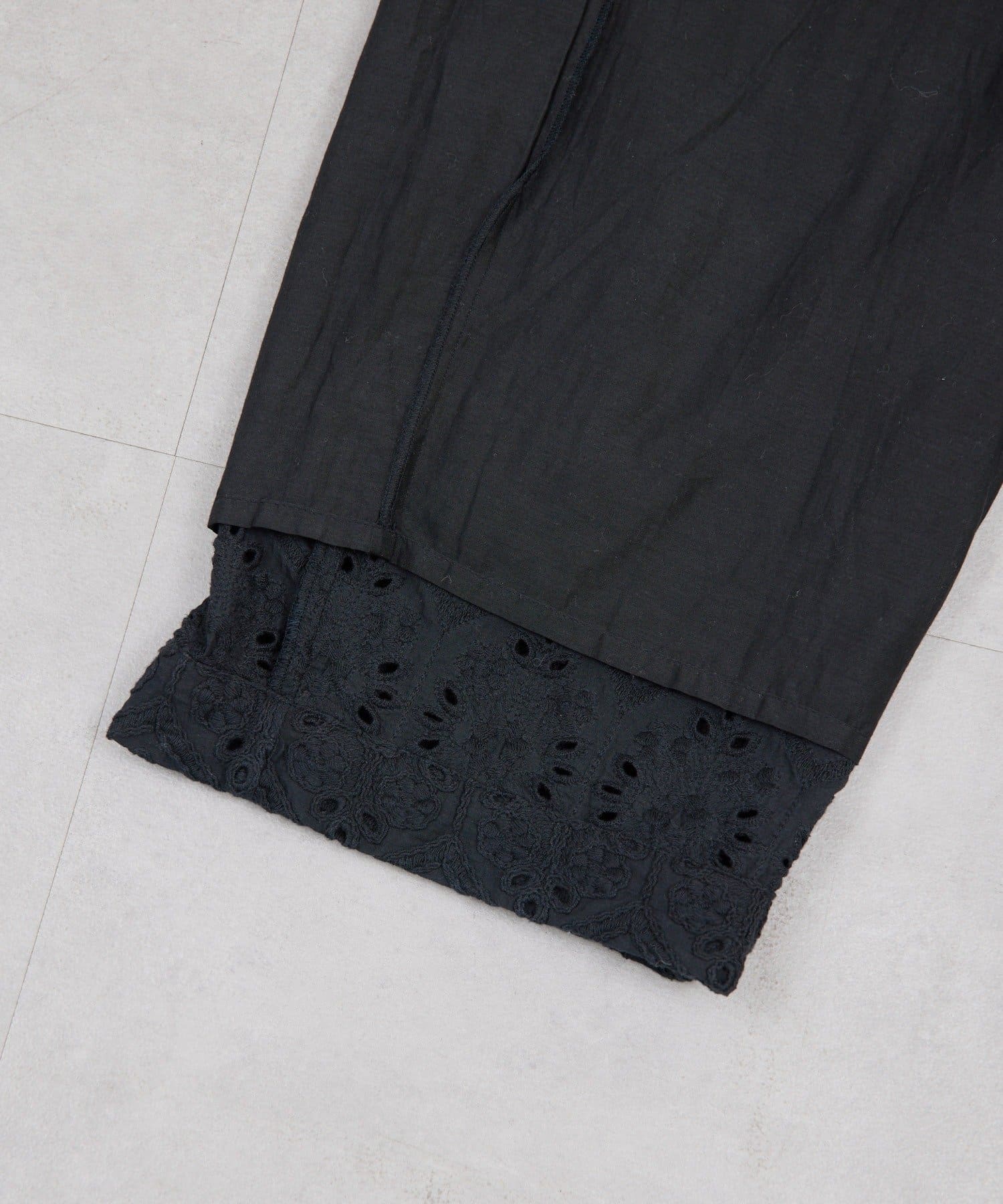 GALLARDAGALANTE(ガリャルダガランテ) 【1/1(木)12:00~予約開始】【Dhritië】カットレースパンツ