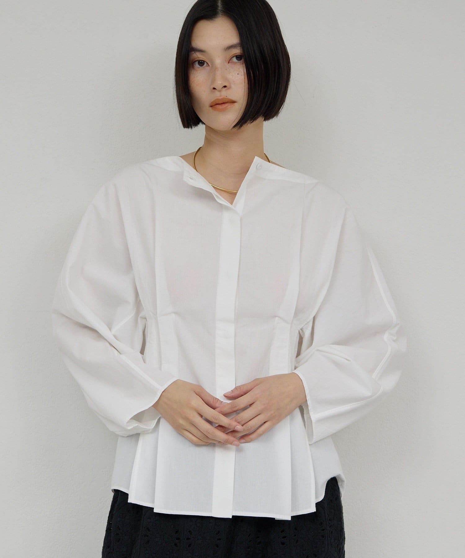 GALLARDAGALANTE(ガリャルダガランテ) 【1/1(木)12:00～予約開始】【Dhritië】バックレースシャツ