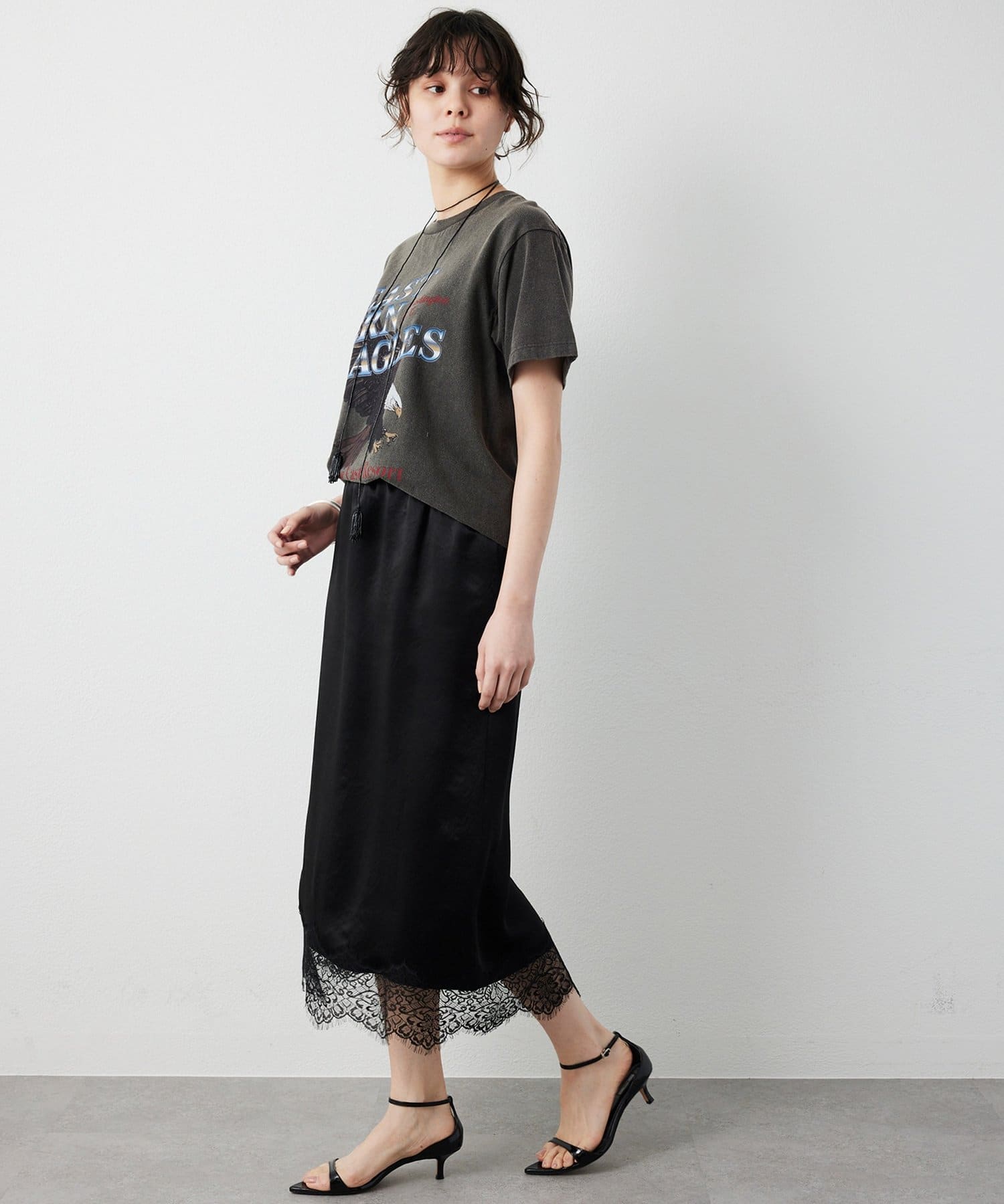 Whim Gazette(ウィム ガゼット) ＜インフルエンサーコラボカラーあり＞【Hoaw.】ストラップサンダル