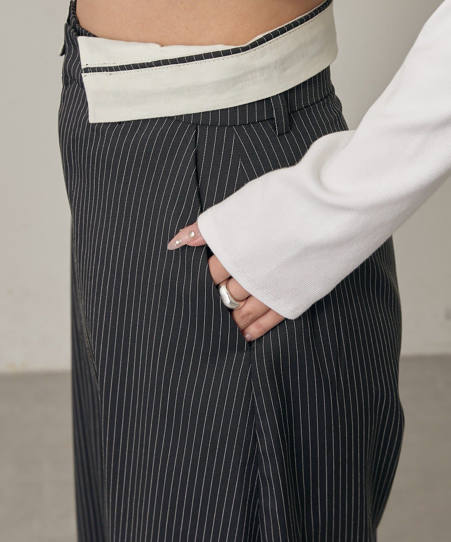 mline(エムライン) [mline]フラップウエスト スラックス