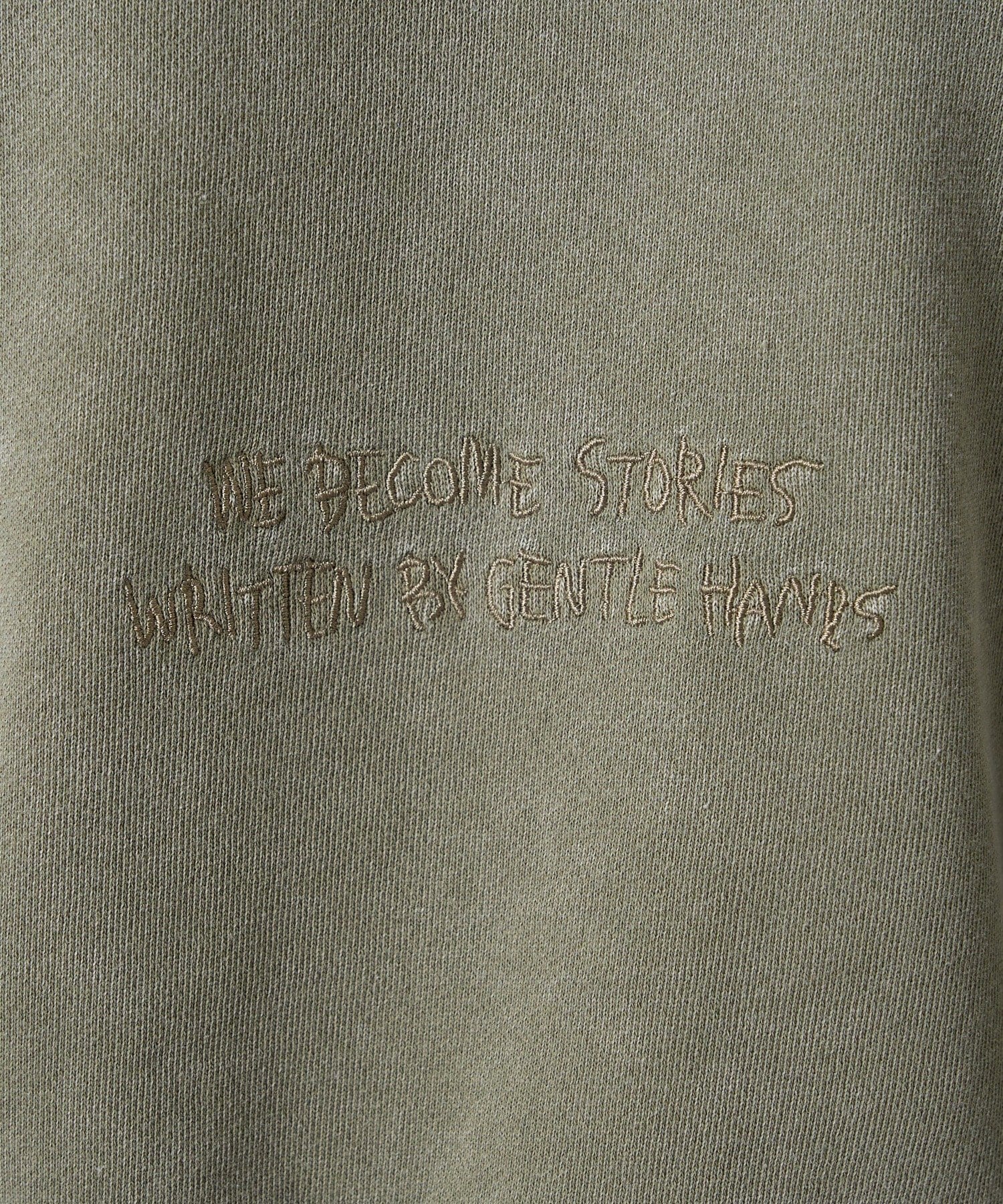 mline(エムライン) [mline]バック刺繍ロゴ ショートパーカー