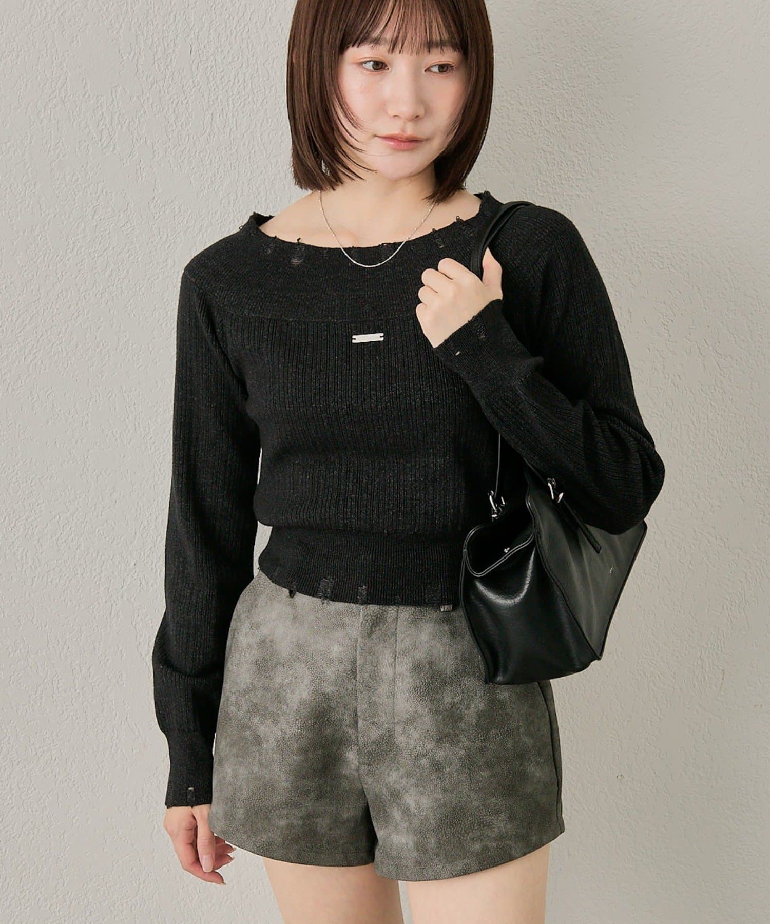 mline(エムライン) [mline]プレート オフショルニット