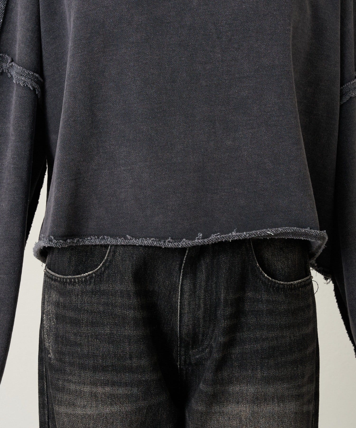 mline(エムライン) [mline]【前後2WAY】ハート刺繍 クロップドスウェット