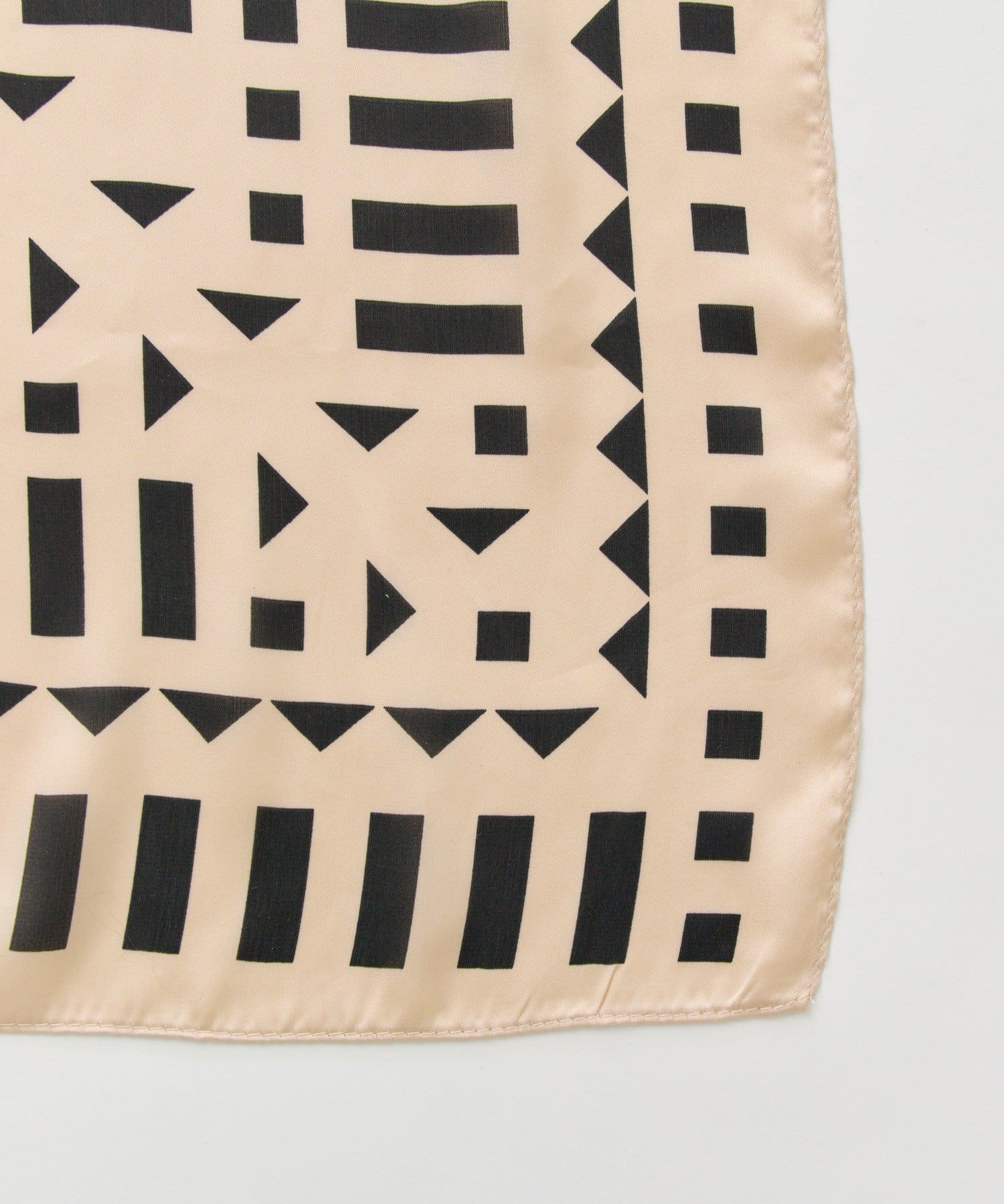 mystic(ミスティック) ジオメトリック柄 スカーフ