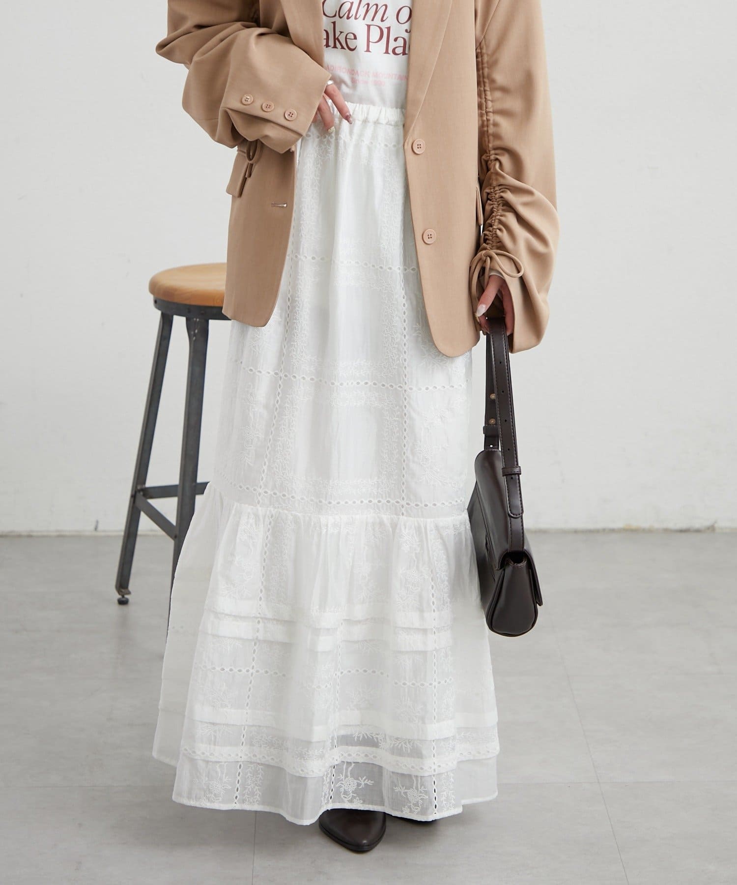 mystic(ミスティック) パネルレースギャザースカート