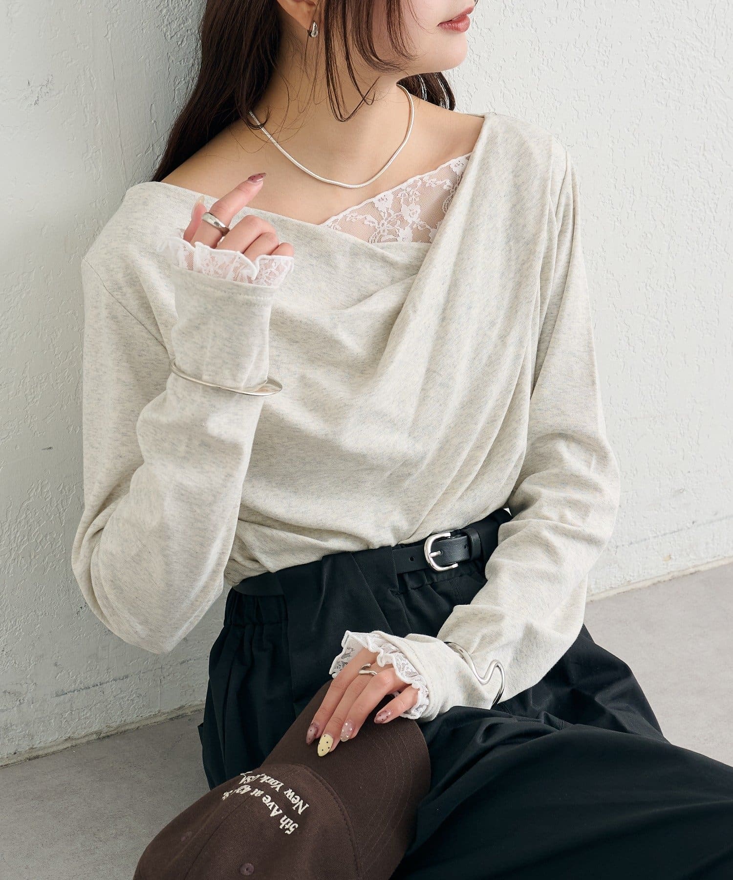 mystic(ミスティック) レースドッキングオフショルプルオーバー