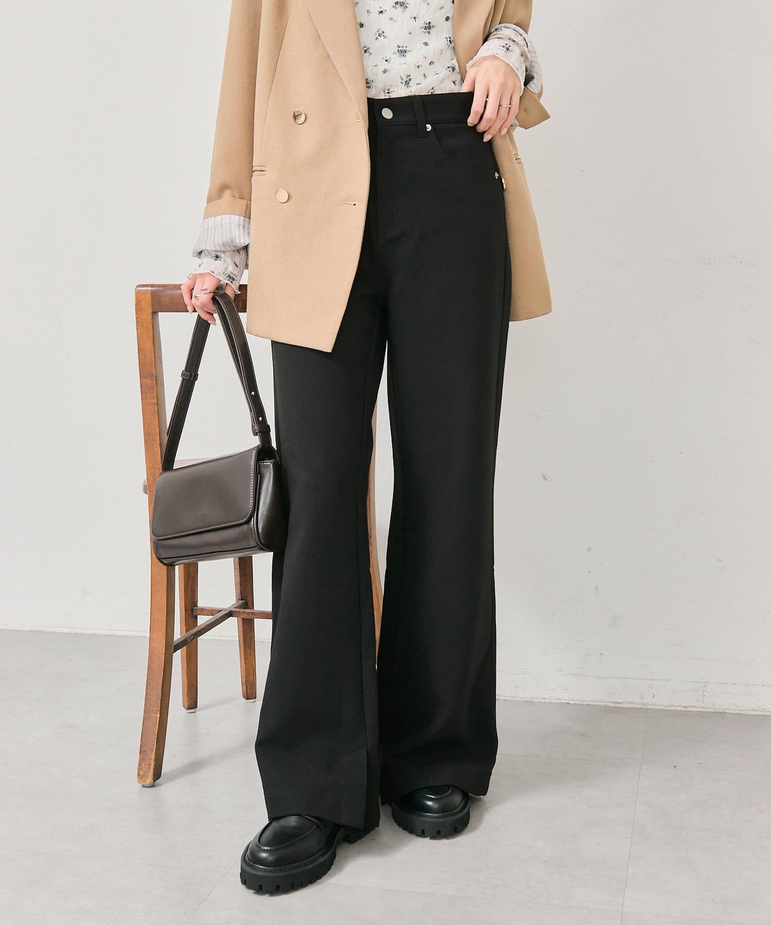 mystic(ミスティック) TRフレアパンツ