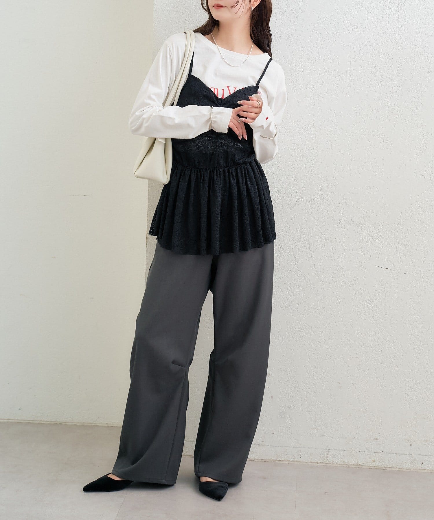 mystic(ミスティック) Vギャザーレースキャミソール