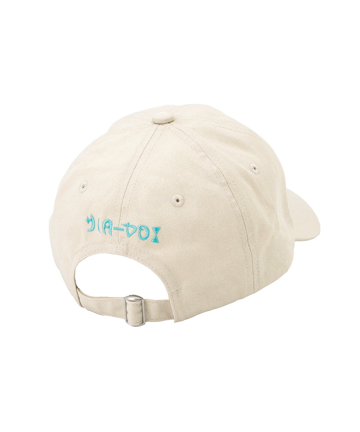 3COINS(スリーコインズ) 架空の国お土産キャップ／くっきー！×3COINS