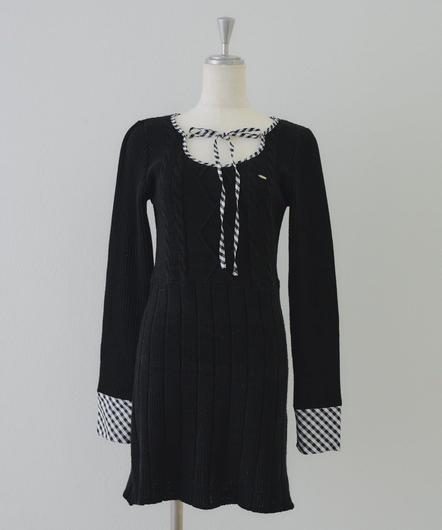 Remind me and forever(リマインドミーアンドフォーエバー) 【ayunaセレクト】ケーブルニットミニワンピース