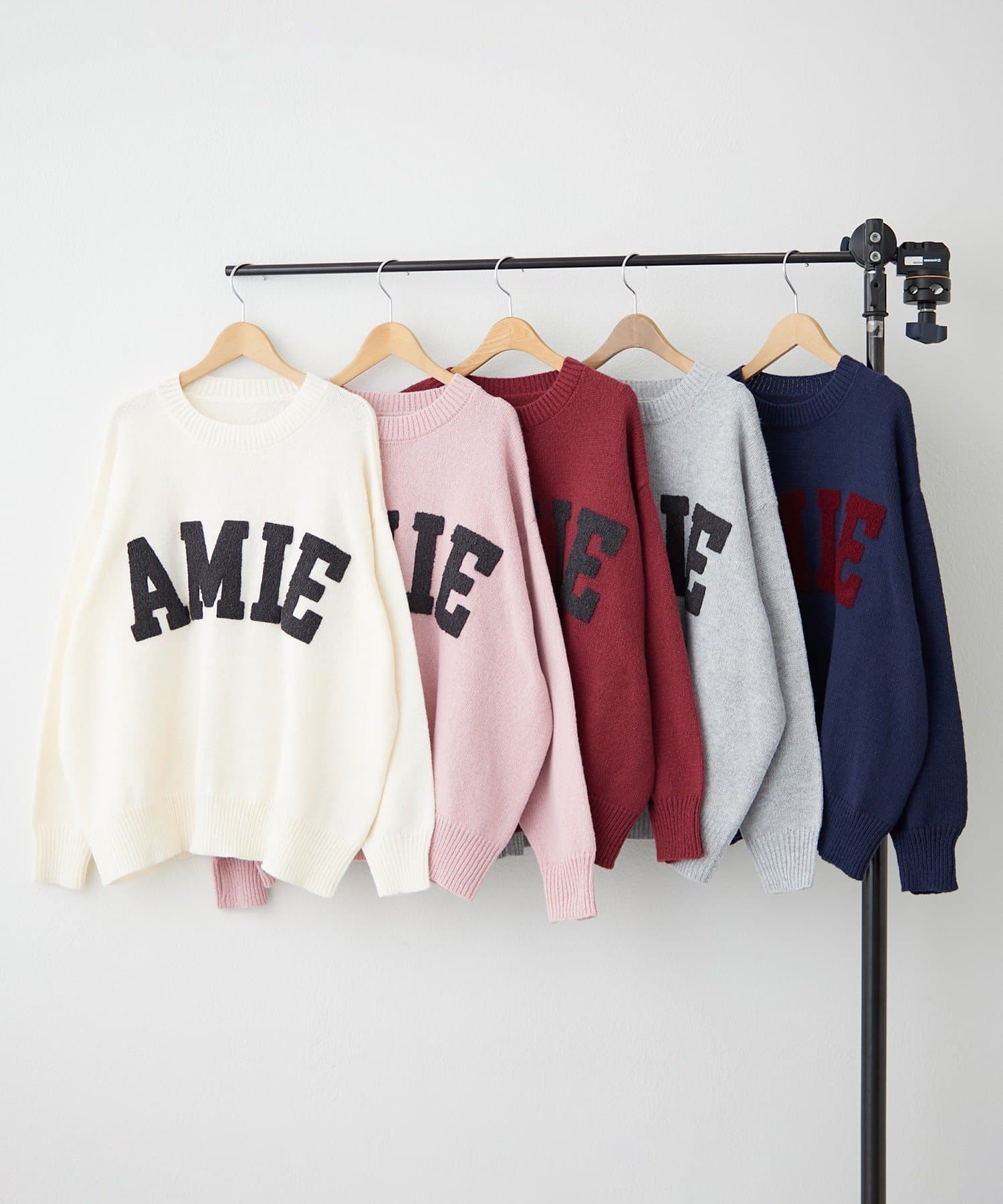 Remind me and forever(リマインドミーアンドフォーエバー) 【RMAF】サガラ刺繍ロゴニット