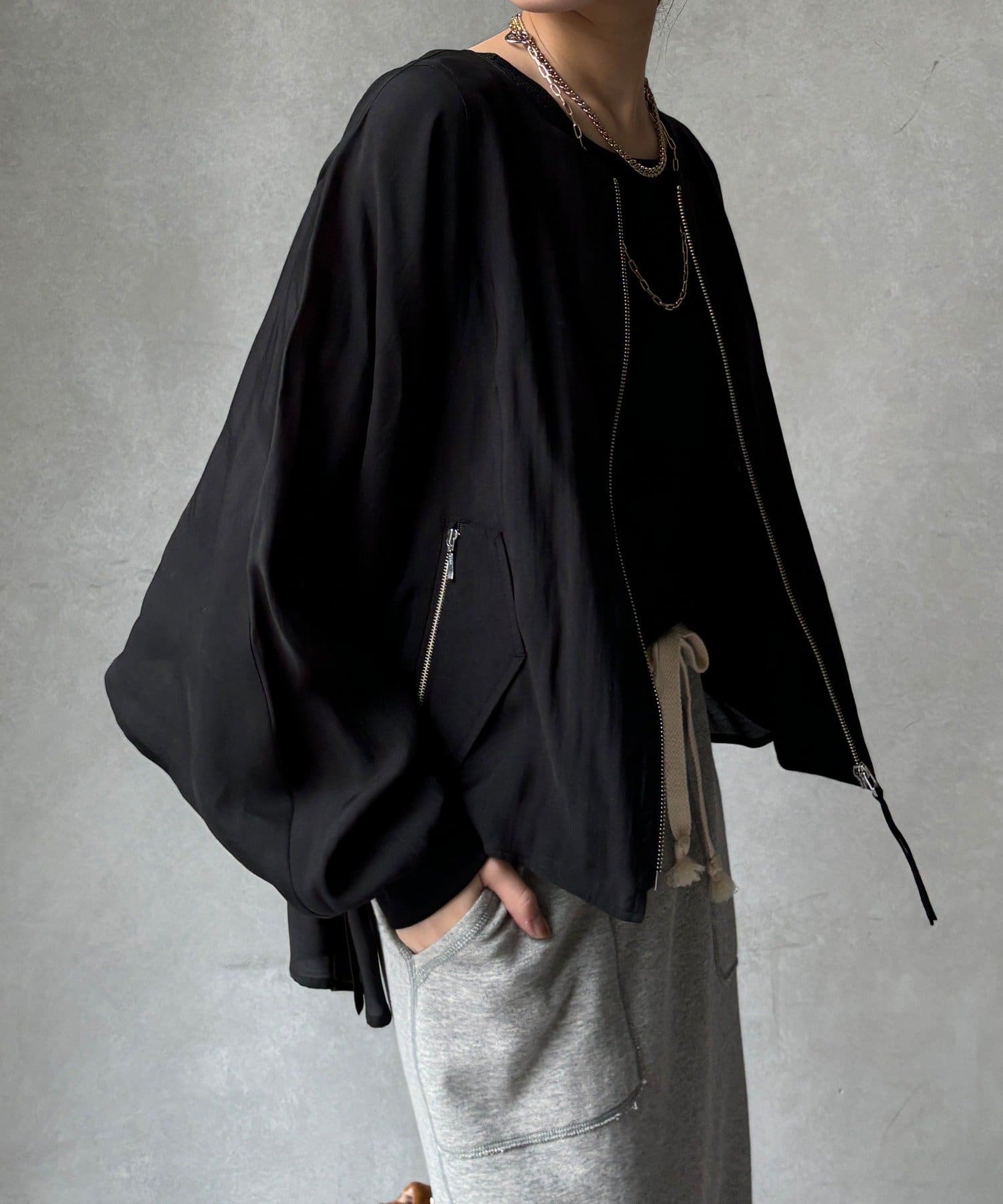 DOUDOU(ドゥドゥ) 【WEB限定】バックギャザーフリルブルゾン