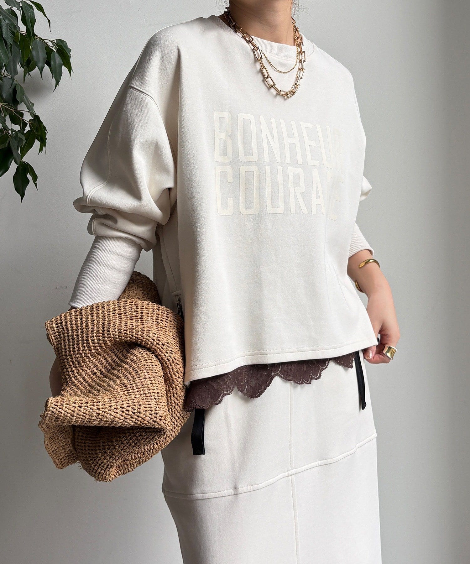 DOUDOU(ドゥドゥ) 【WEB限定】ポンチサイドファスナーロゴプルオーバー