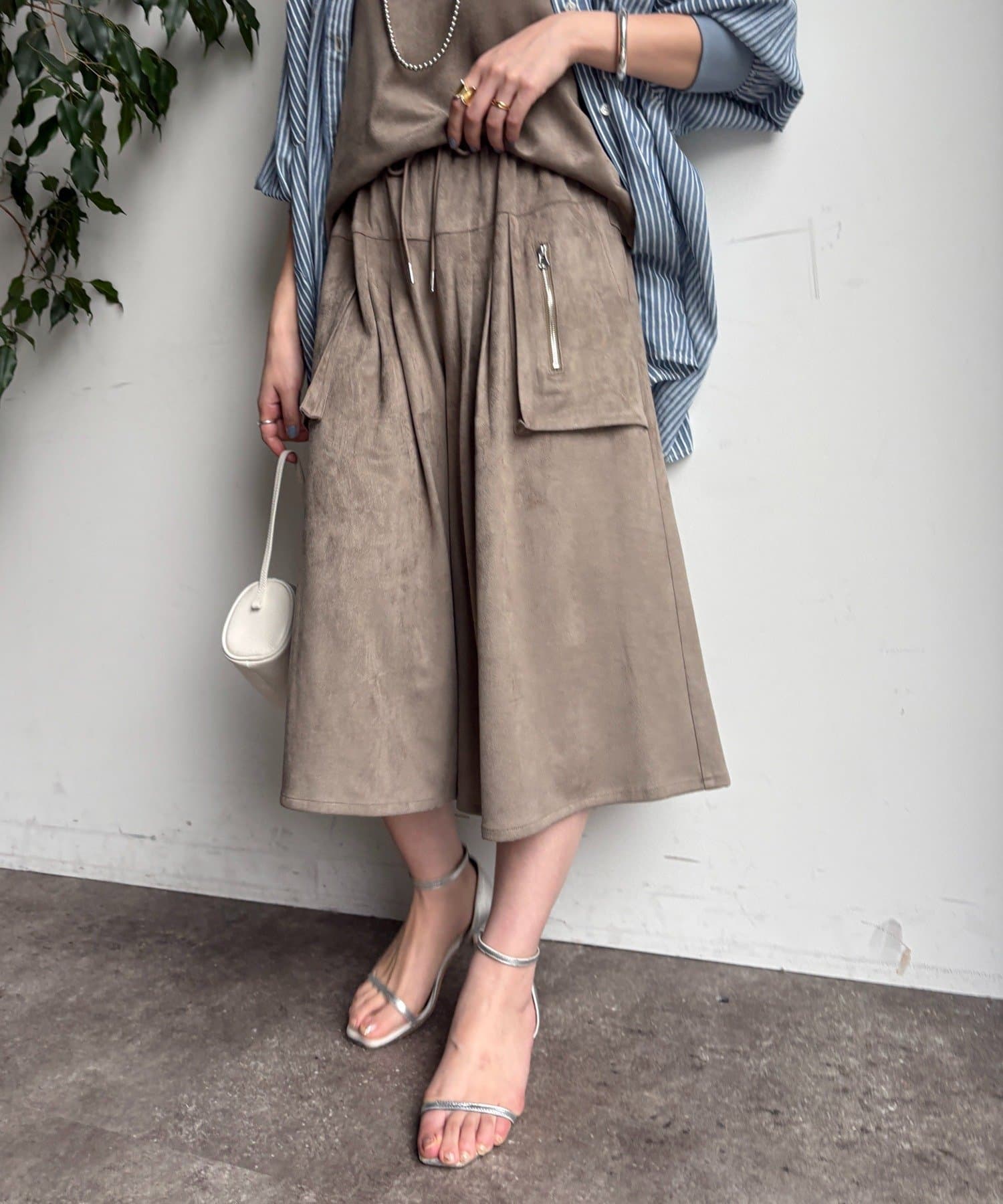 DOUDOU(ドゥドゥ) フェイクスエードハーフパンツ