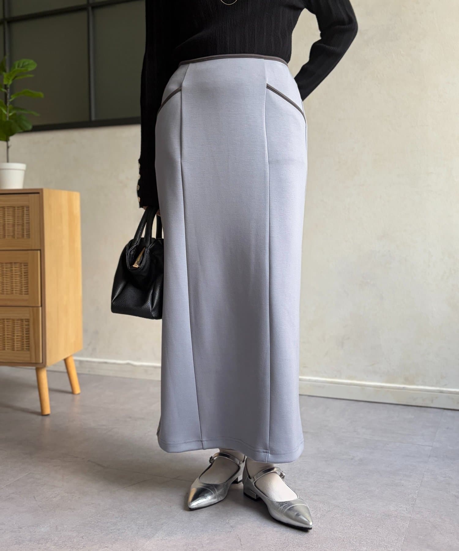 Chez toi(シェトワ) パイピングナロースカート