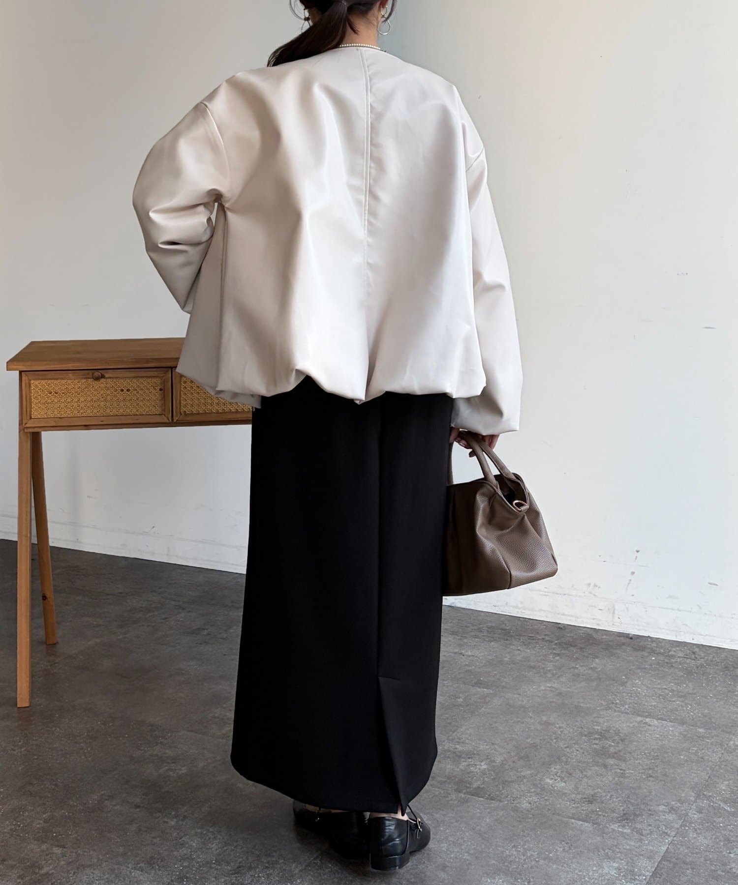 Chez toi(シェトワ) パイピングナロースカート