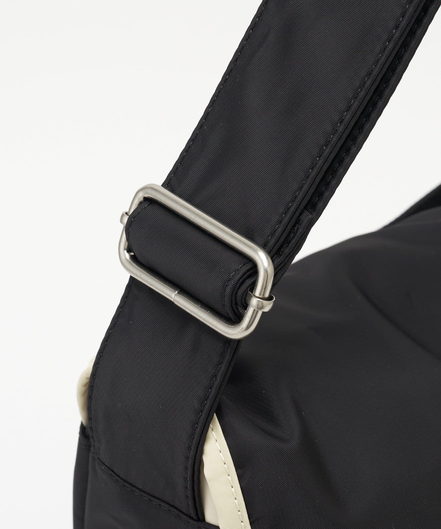 CIAOPANIC(チャオパニック) 【GRAIN/グレイン】チュールフリルメッセンジャーバッグ