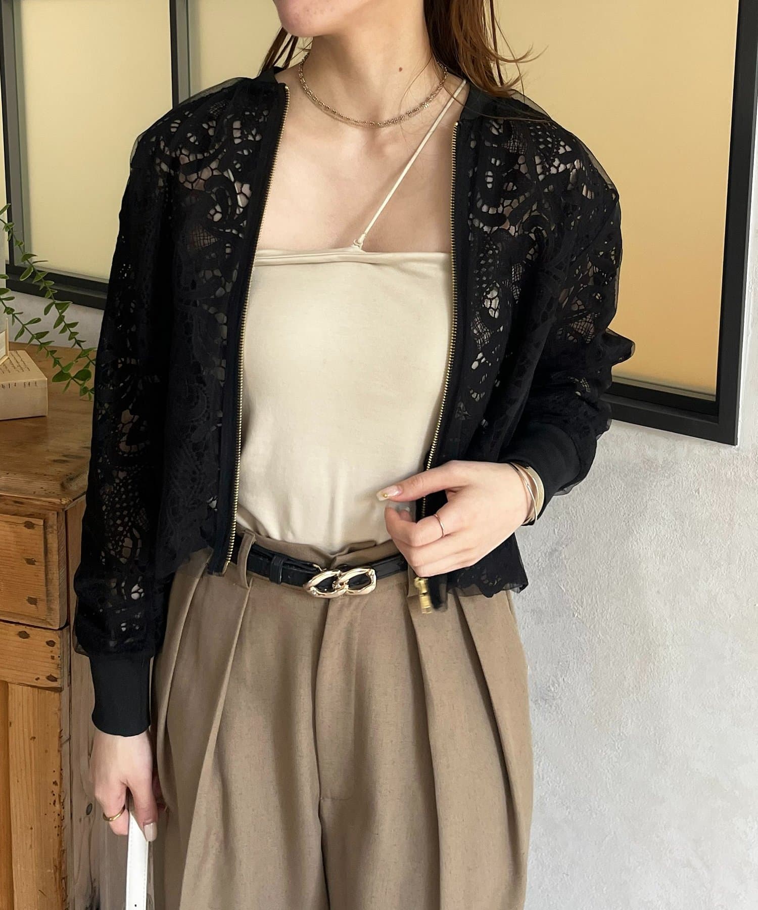 Thevon.(ゼヴォン) レースチュールレイヤードブルゾン