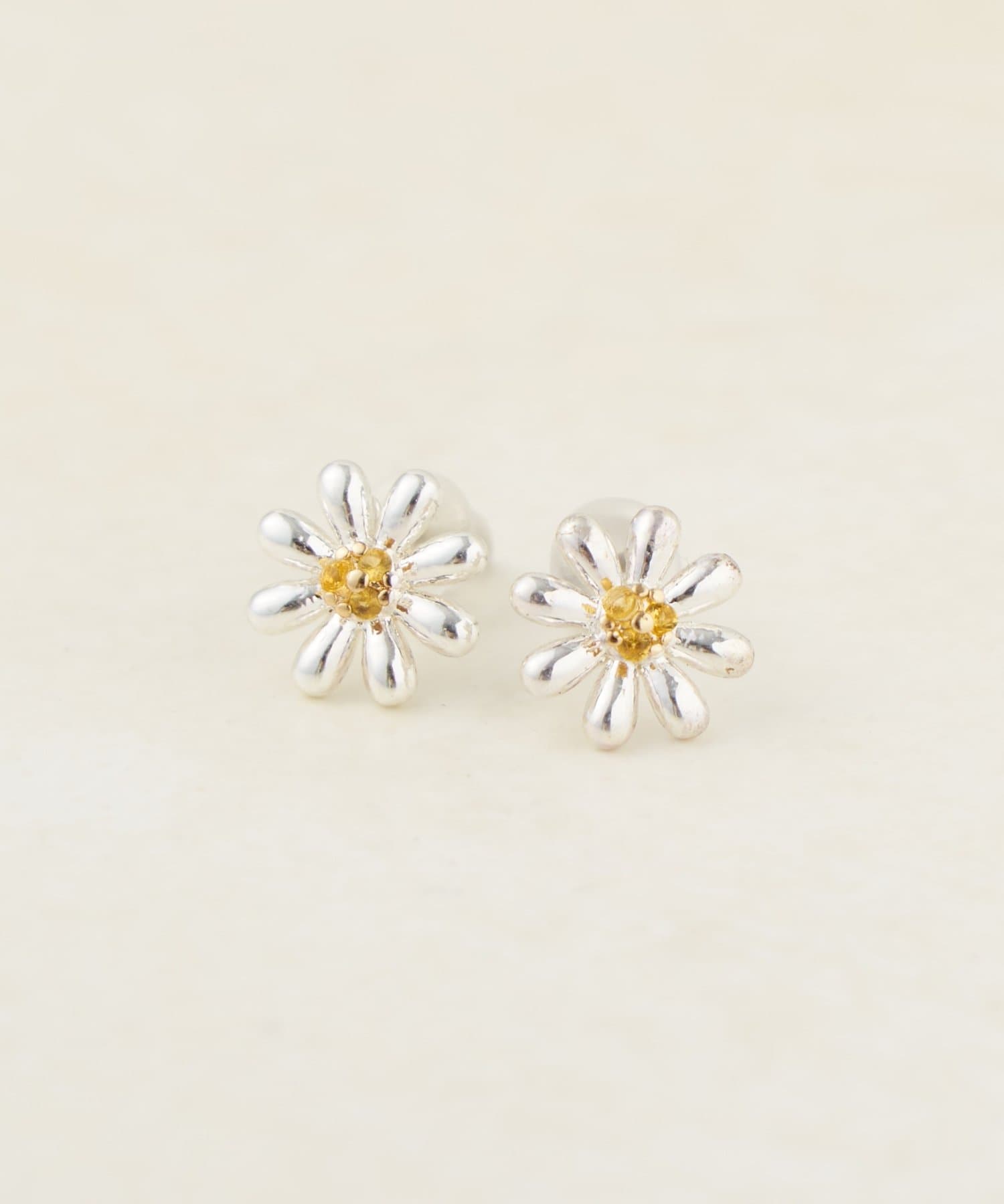 DISCOAT(ディスコート) 【GOLDY】ソリッドフラワーピアス