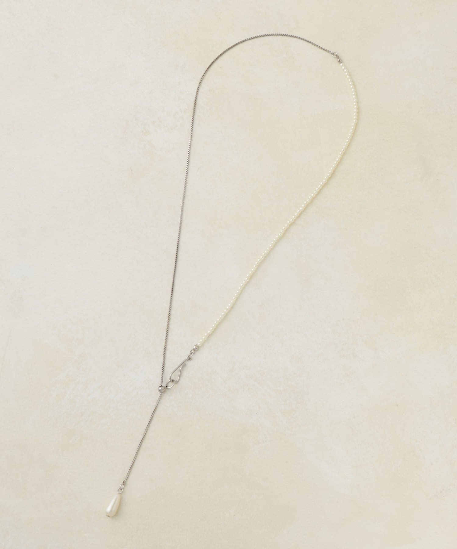 DISCOAT(ディスコート) 【GOLDY】フックドロップパールY字ネックレス