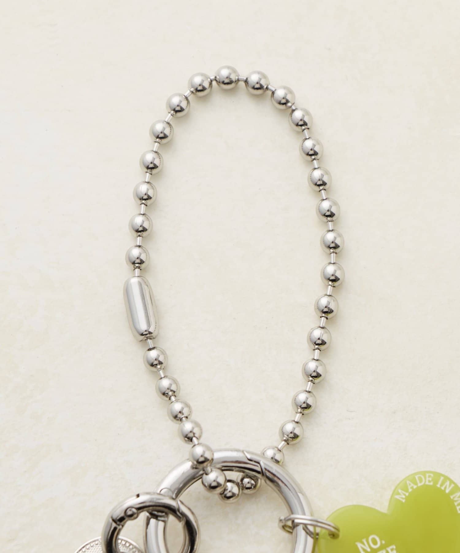 DISCOAT(ディスコート) 【GOLDY】レザー調フラワーキーチャーム