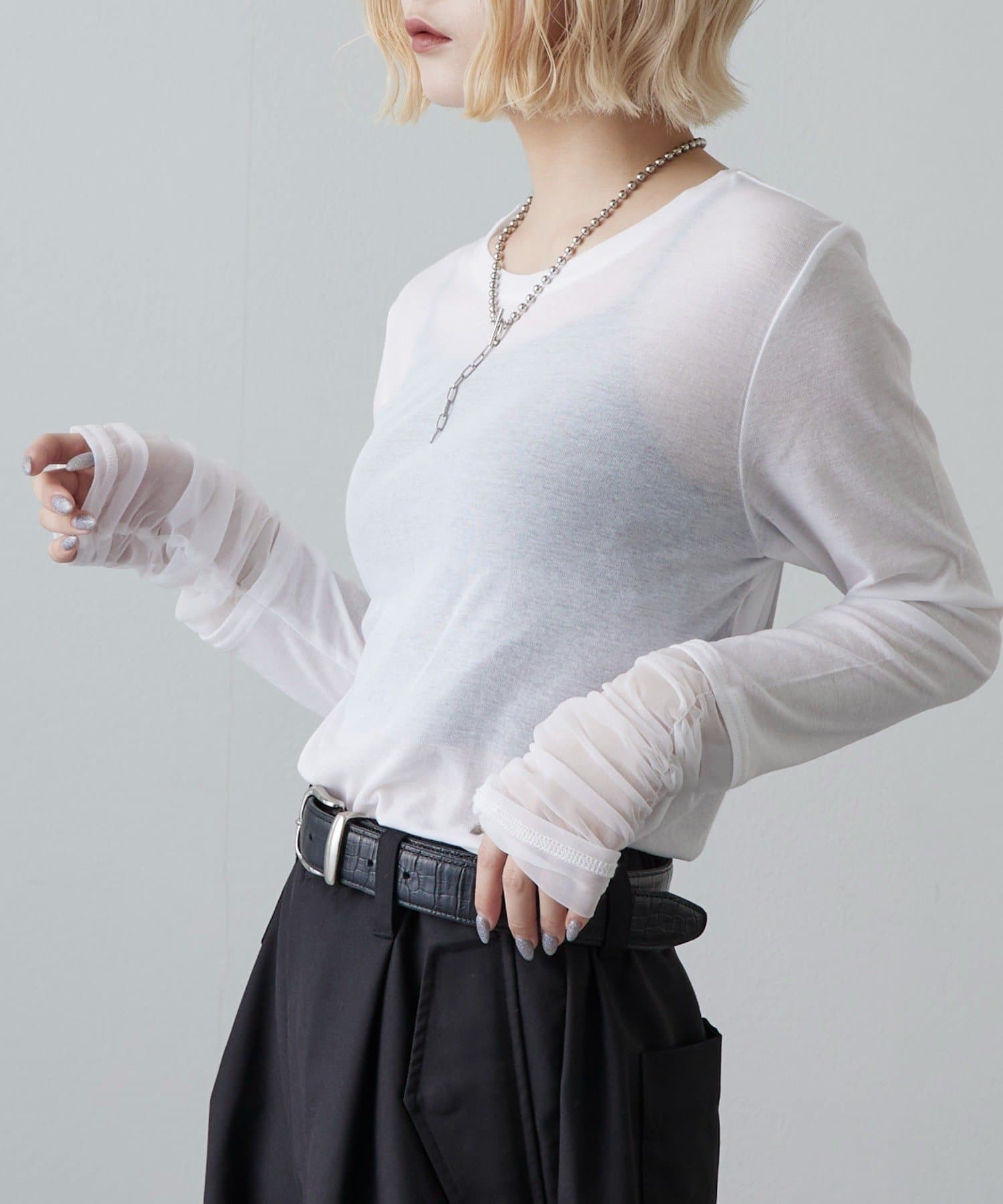 Lui's(ルイス) 袖シャーリングデザインプルオーバー