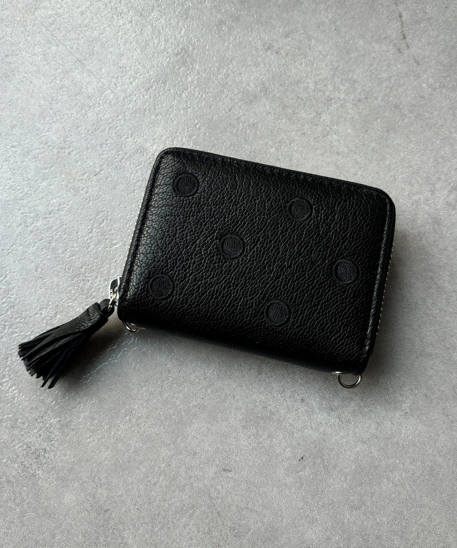 DOUDOU(ドゥドゥ) 【WEB限定】ドット刺繍ジャバラチャームウォレットショルダー